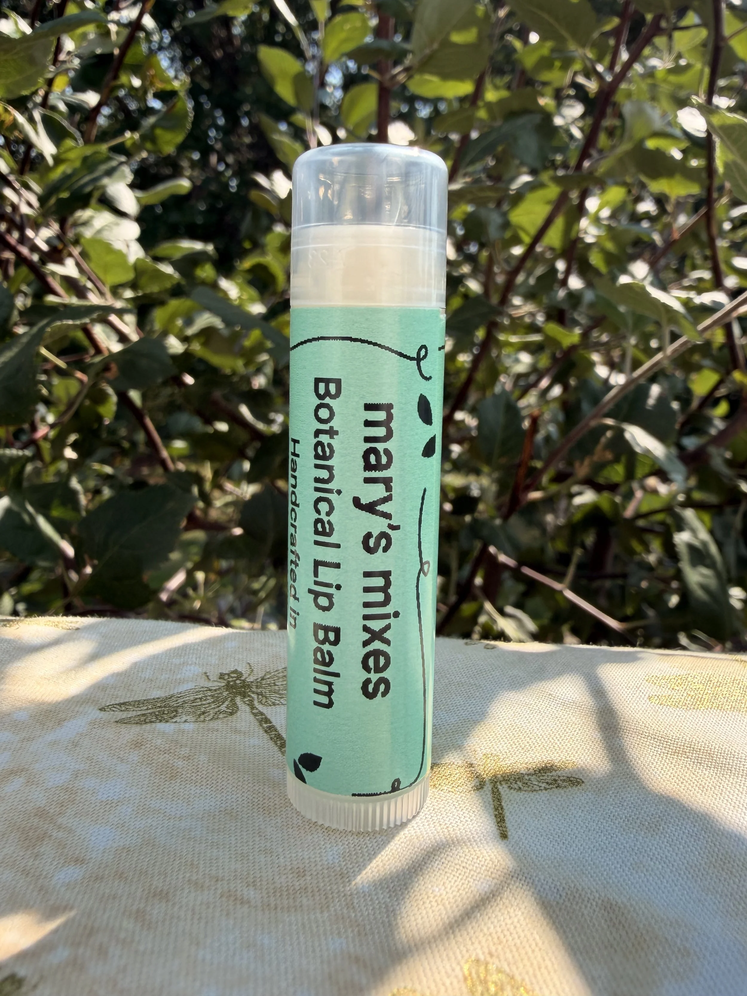 Botanical lip balm