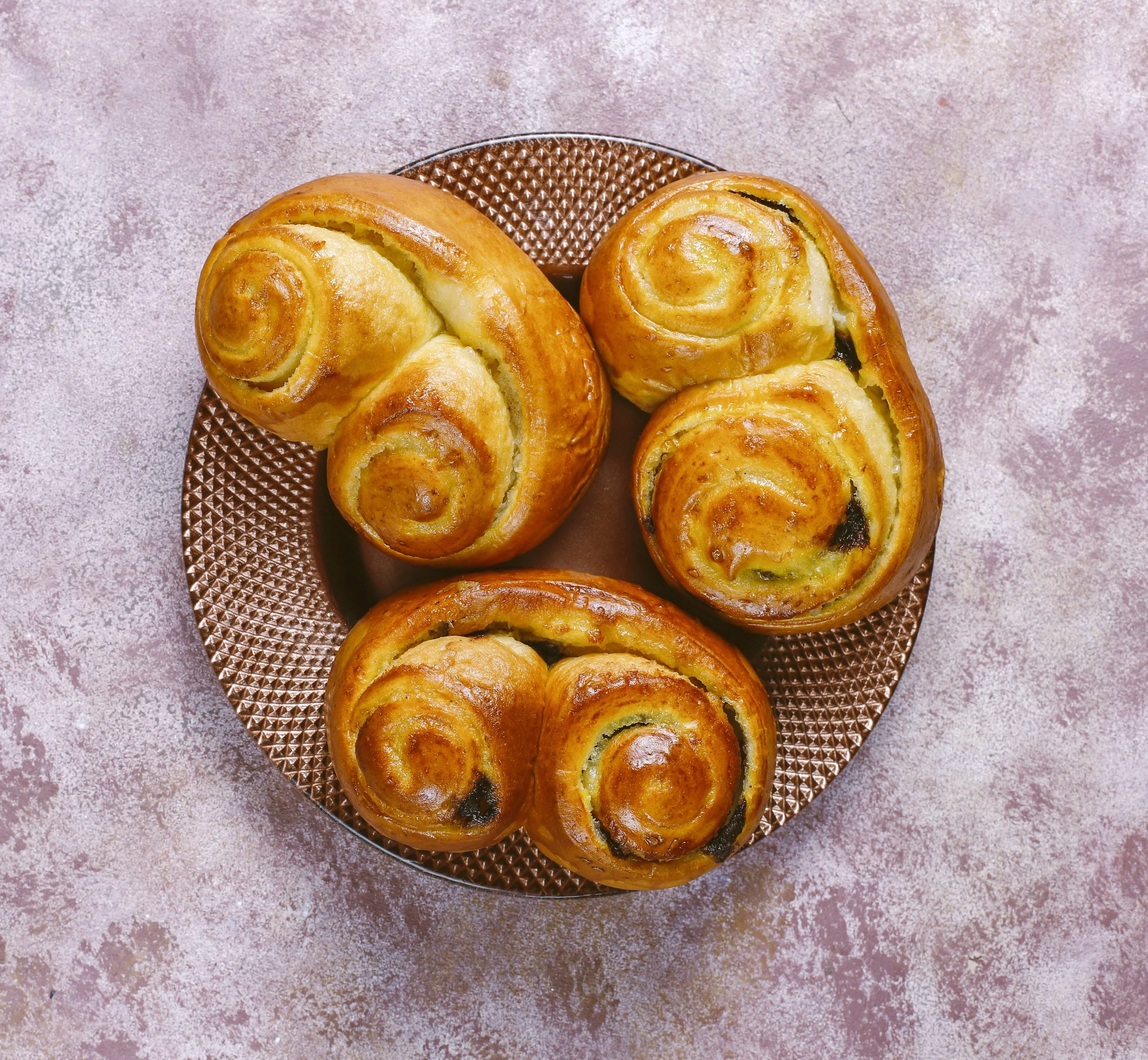 Saffron lussekatter buns