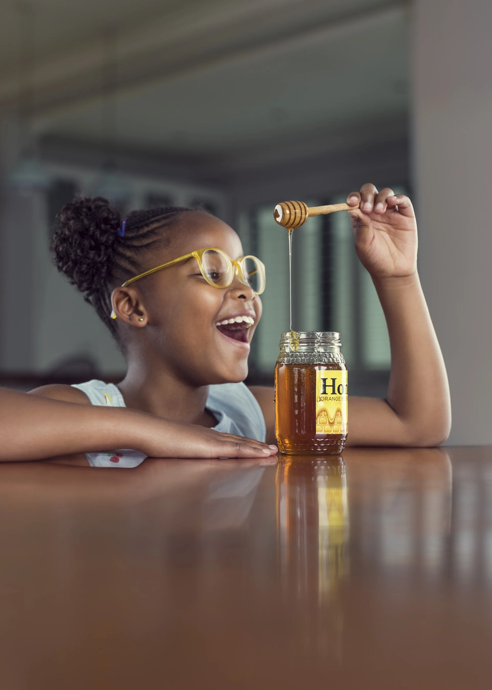 honey_portraitHONEY_PORTRAIT.jpg