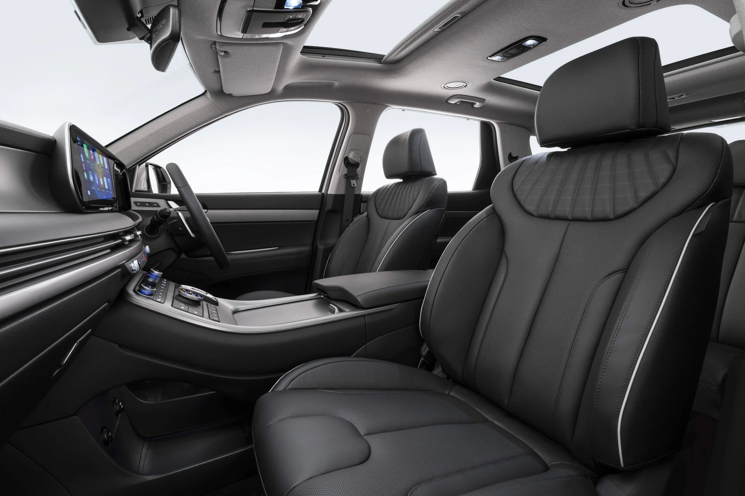 FRONT SEATS 2.jpg