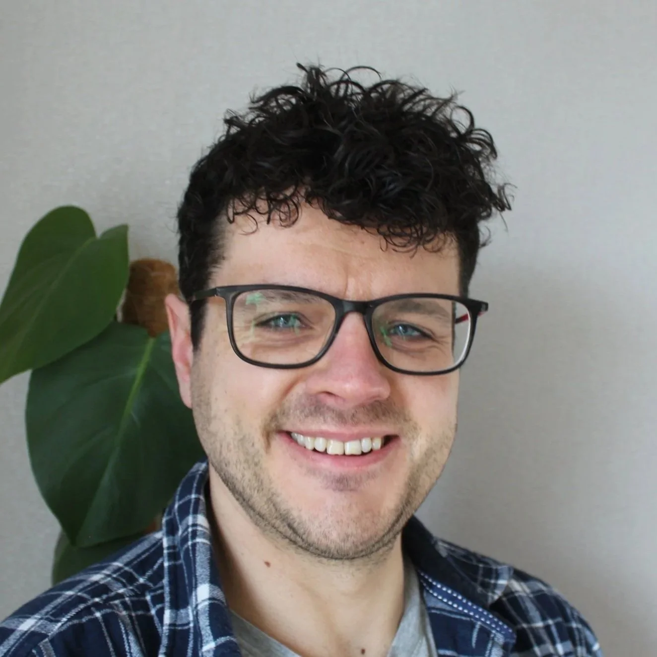 Portrait of Jason Walker, integrative counsellor