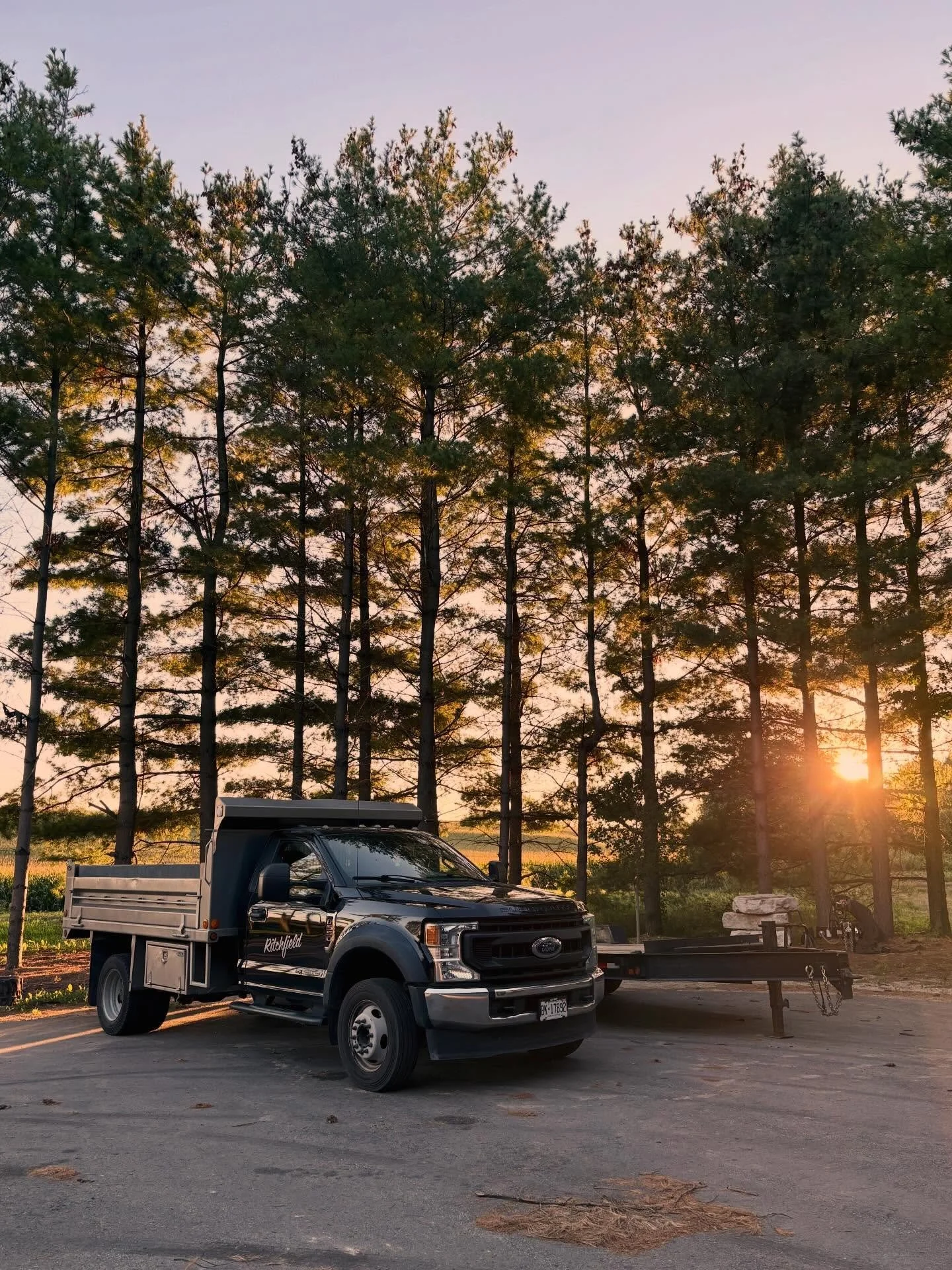 Closing Out The Week
.
.
.
.
.
.
#ritchfield #contractor #blackandsilver #endofweek