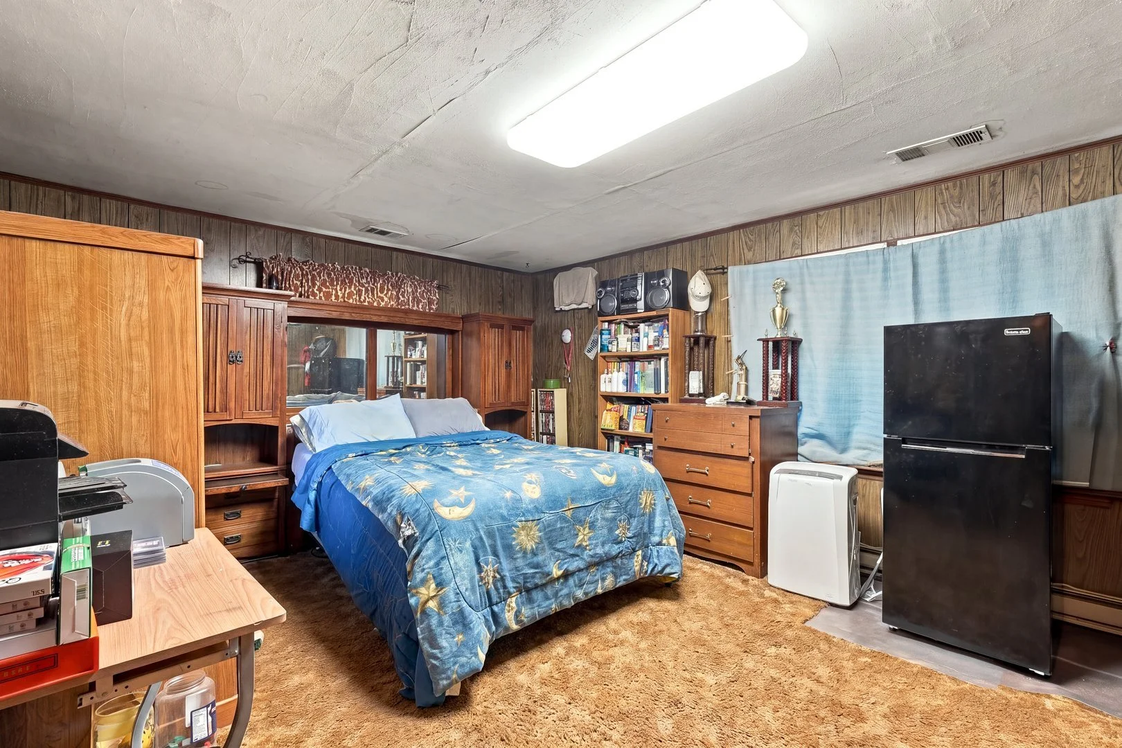 10-5110-macland-rd-lower-level-bedroom.jpg