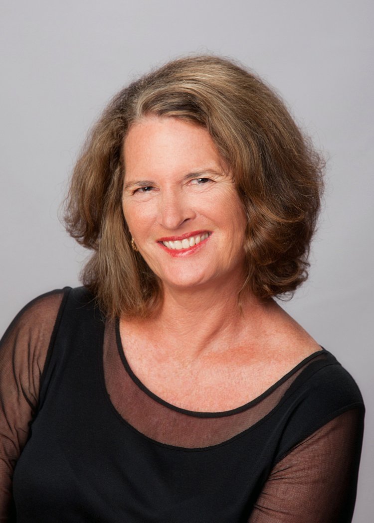 Headshot - Christina Haywood.jpg