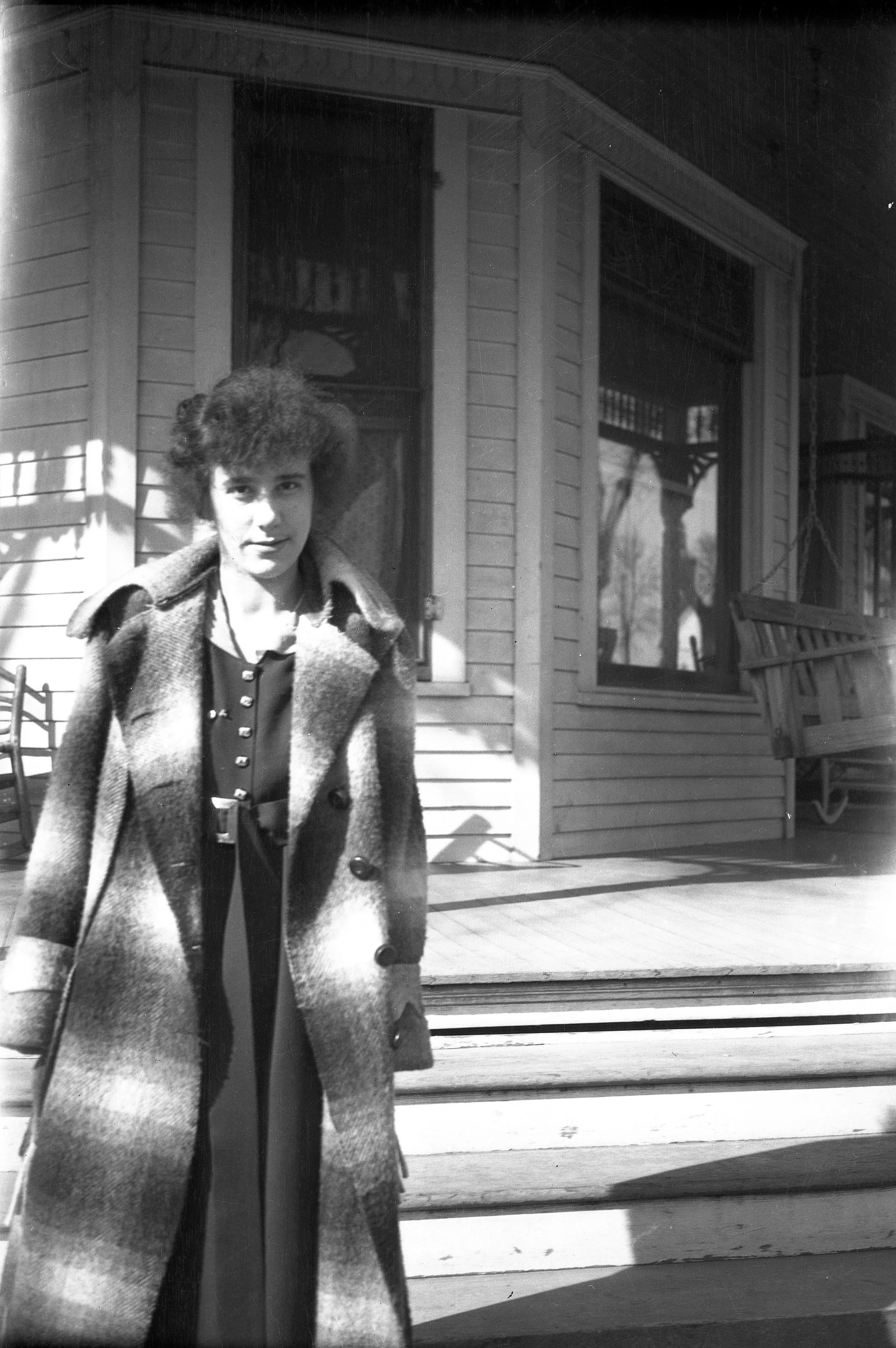 1916ish Fran Gelvin at home.jpg
