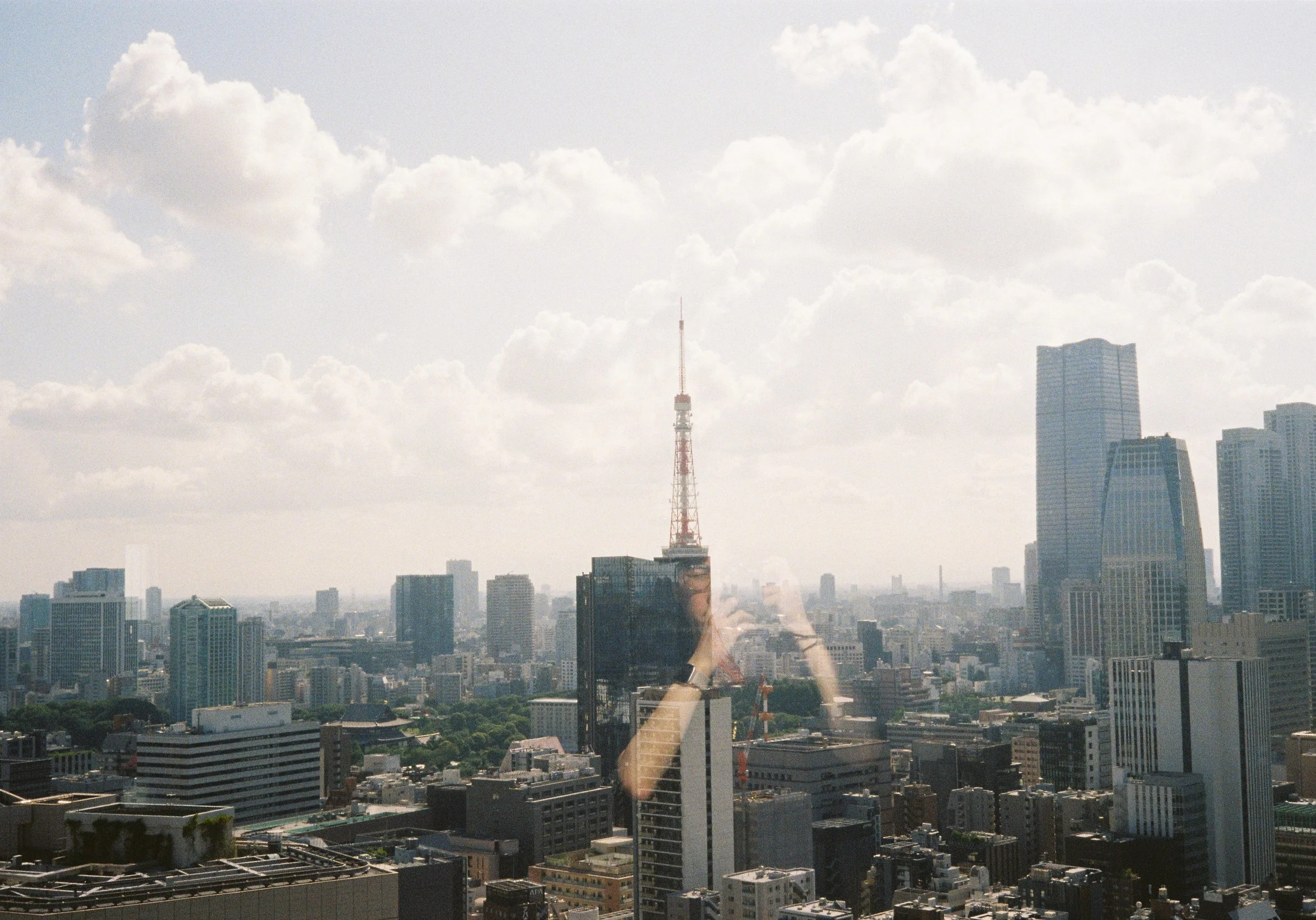 Camera Store (in Japan) Scan, 4358x3047, 4Mb