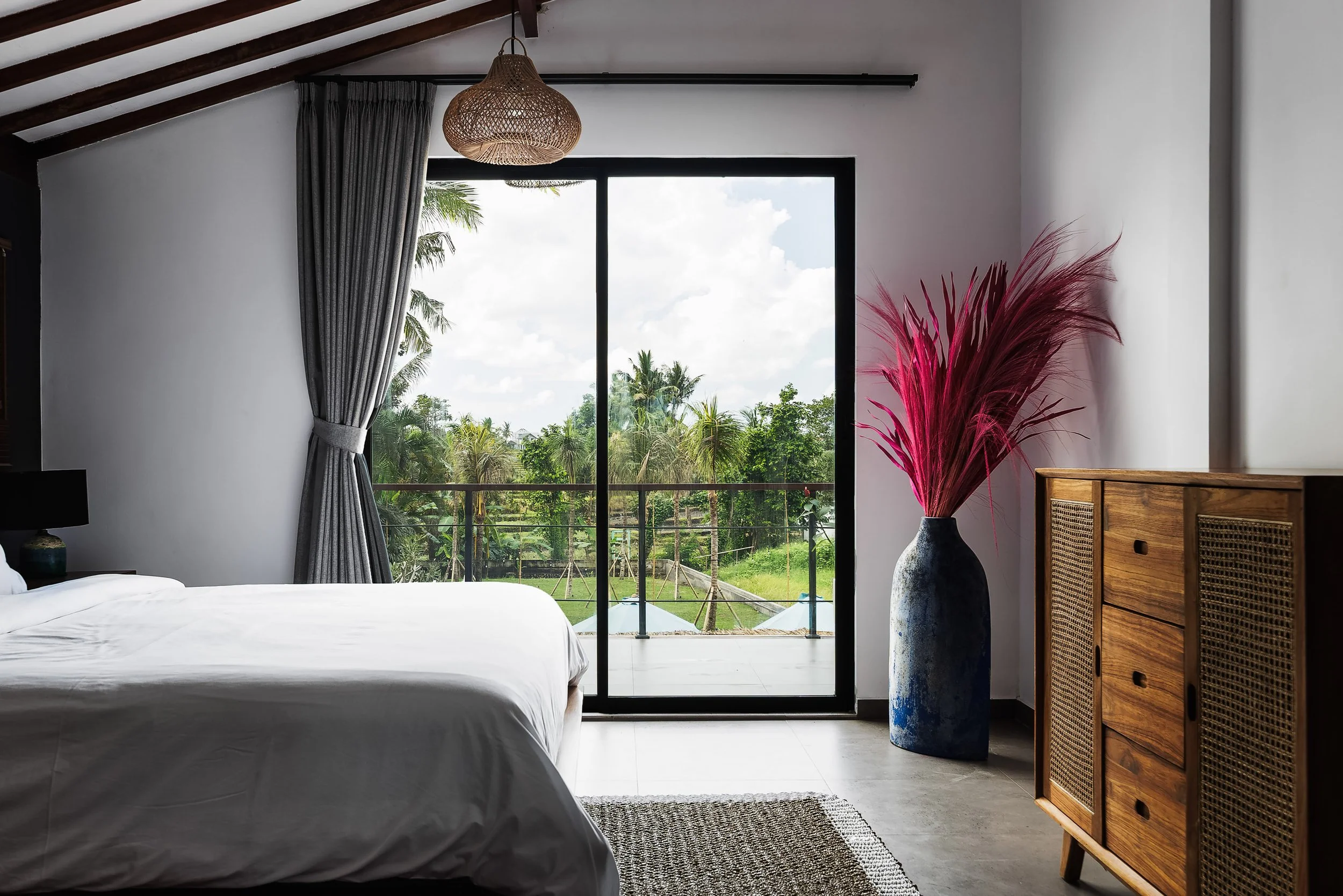 villa-colibri-modern-joglo-beraban-tabanan-bali (3 of 15).jpg