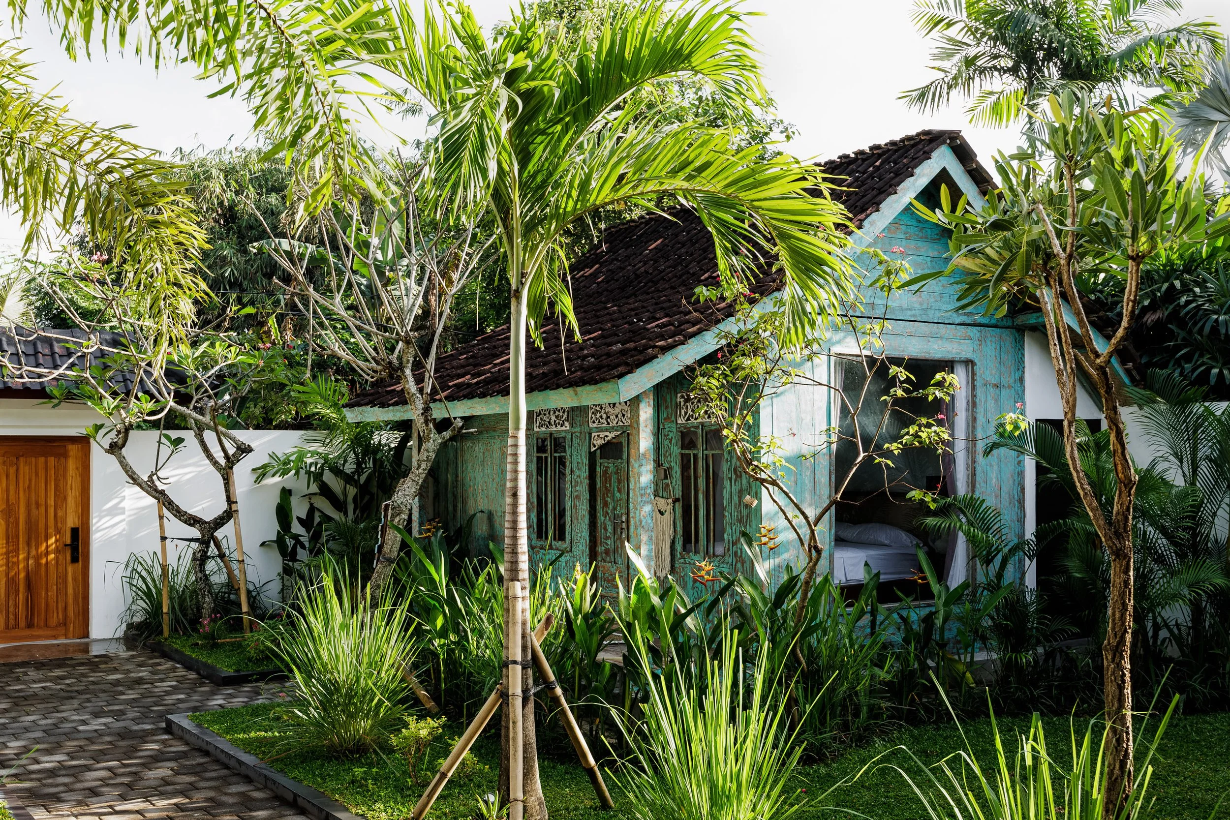 villa-colibri-modern-joglo-beraban-tabanan-bali (1 of 15).jpg