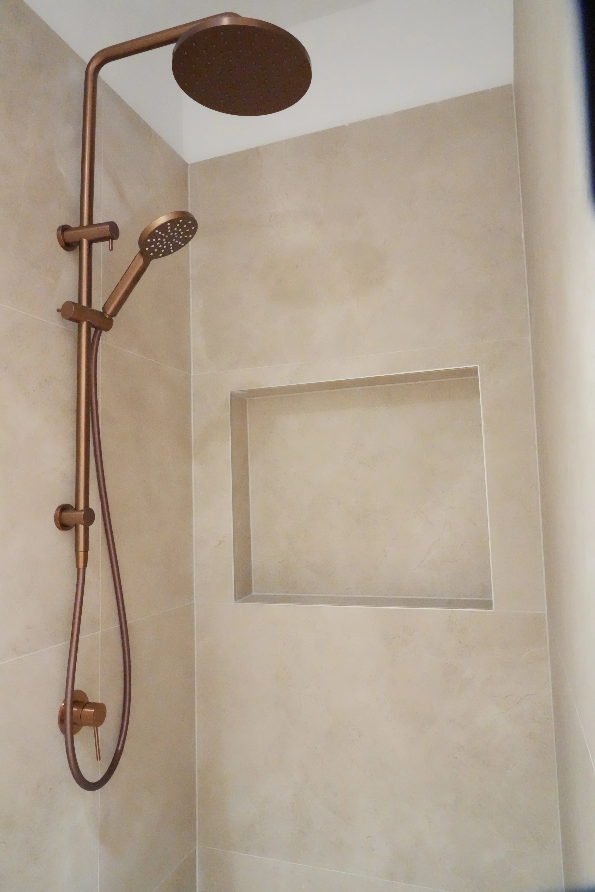 DSC09143 2.JPG