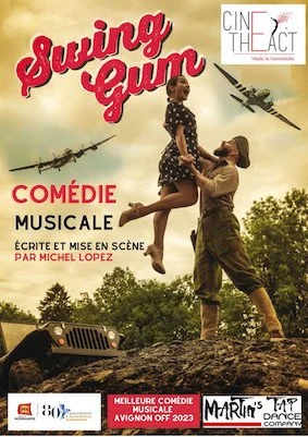 Affiche du festival Off de la comédie musicale 'Swing Gum' avec deux personnages en costume vintage, un homme et une femme, dans une pose de danse avec un avion en vol dans le ciel au-dessus.