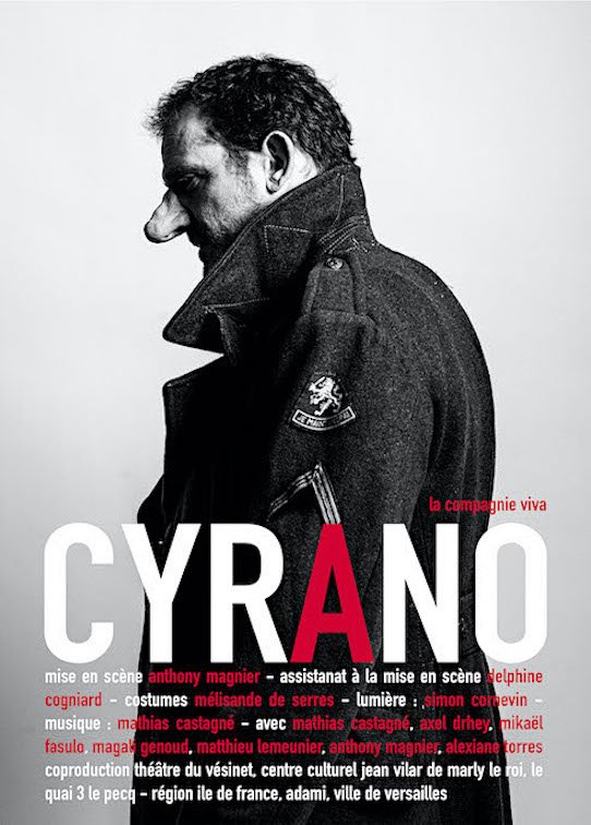 Une version moderne de la pièce Cyrano de Bergerac sans perdre l'esprit d'Edmond Rostand. Au théâtre des Lucioles, à Avignon