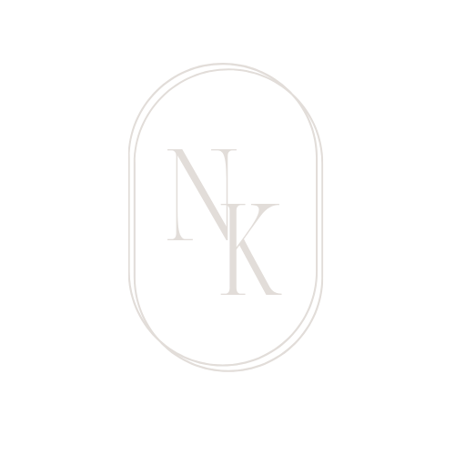 Nicole Tarot Kartenschamanin