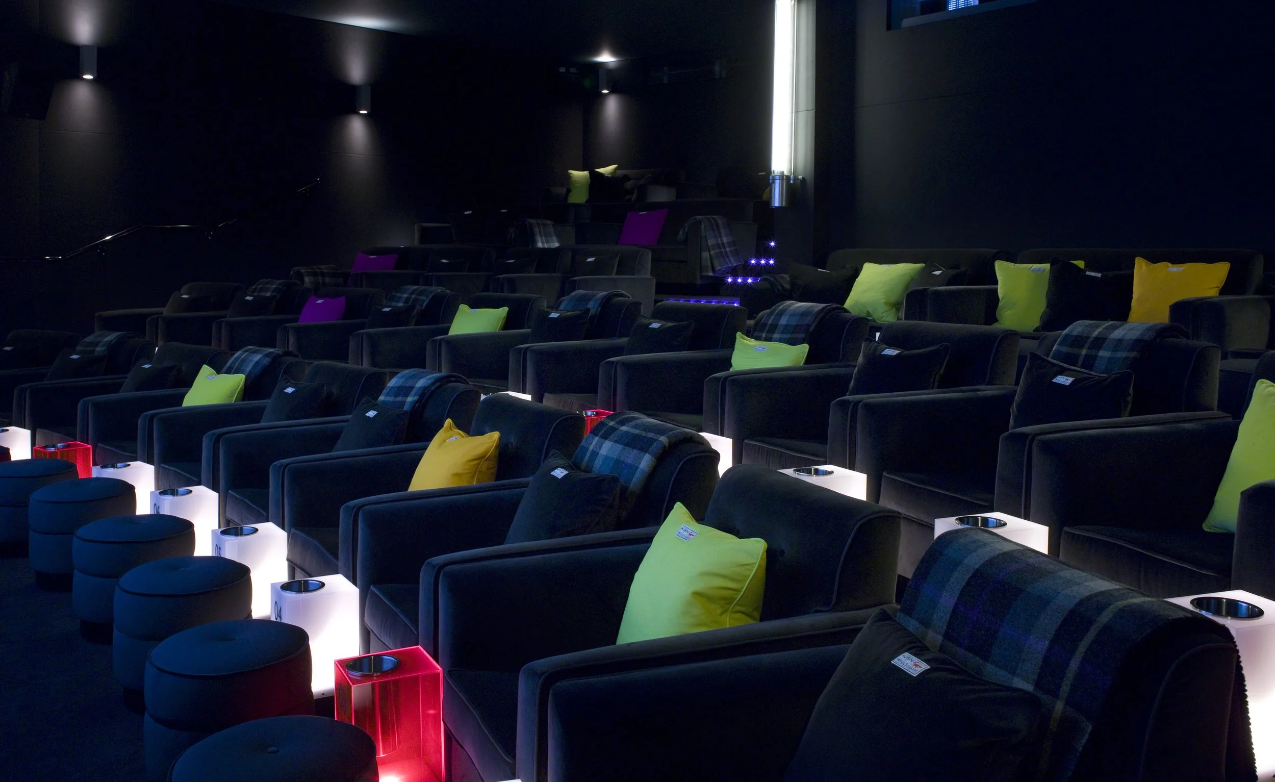 CINEMA_2.jpg