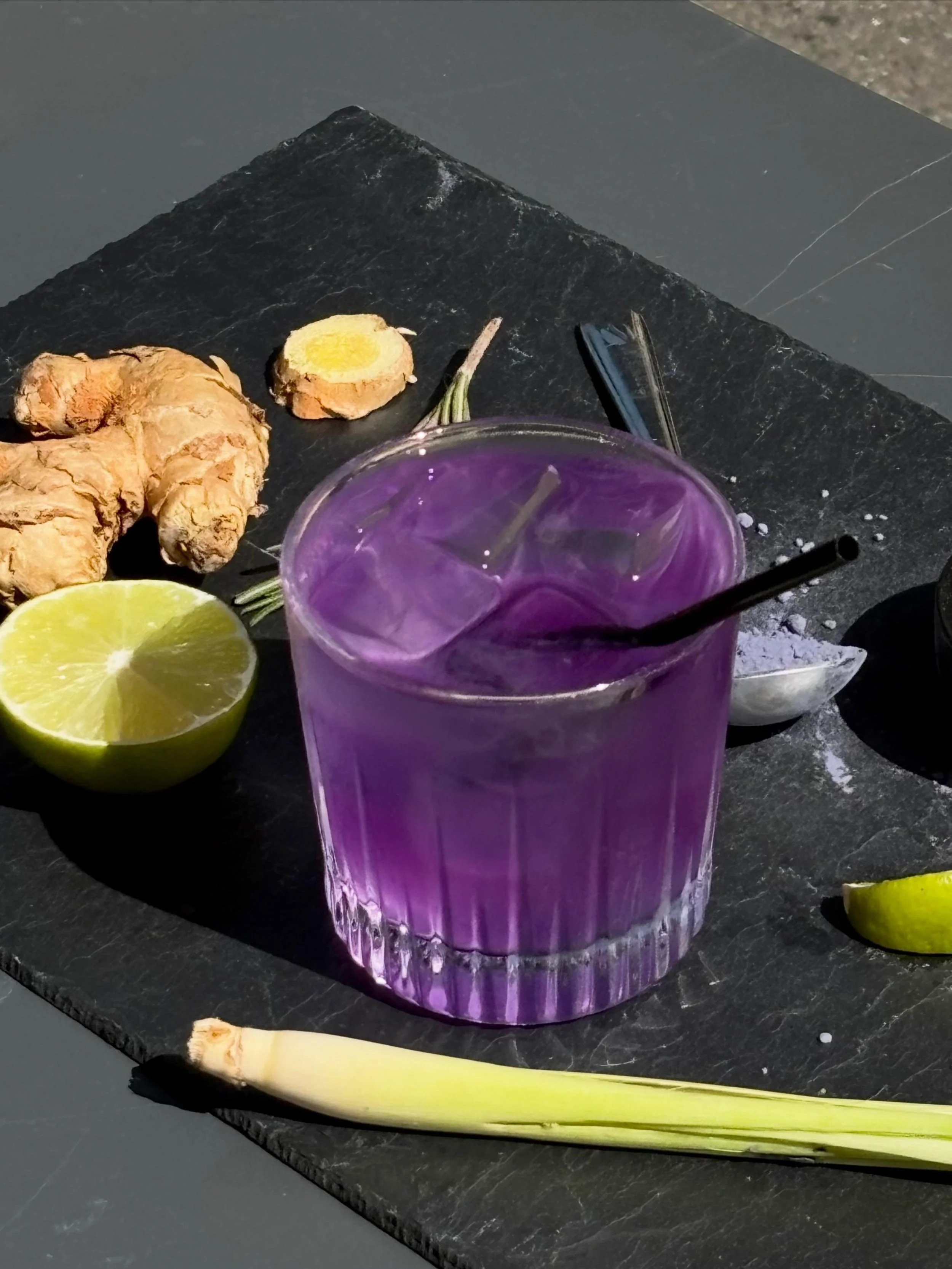 🧊The flavor that turns any moment into a refreshing one. Our Ice Tea have you tried it yet? 👀✨
