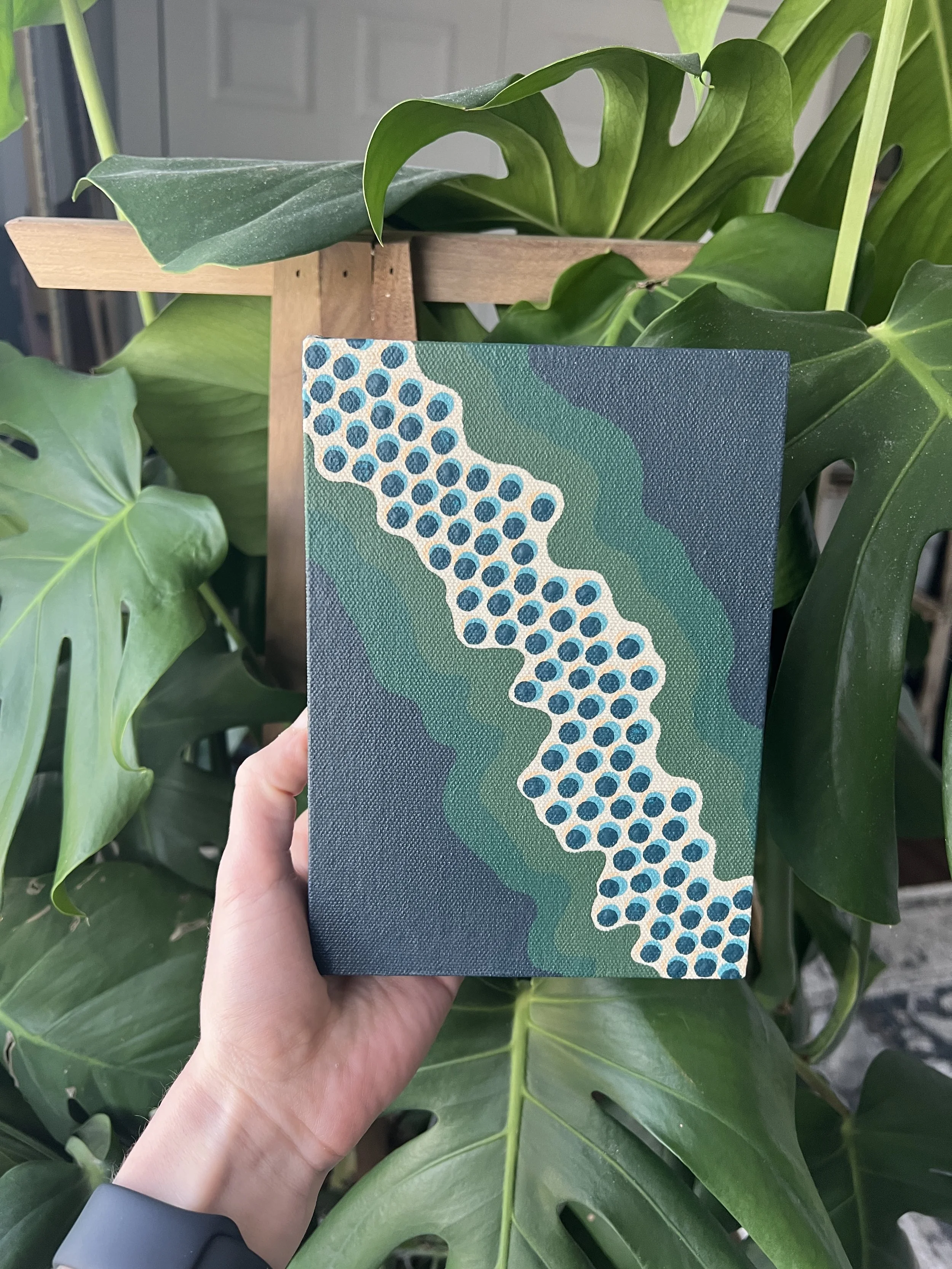 Currents in Flow