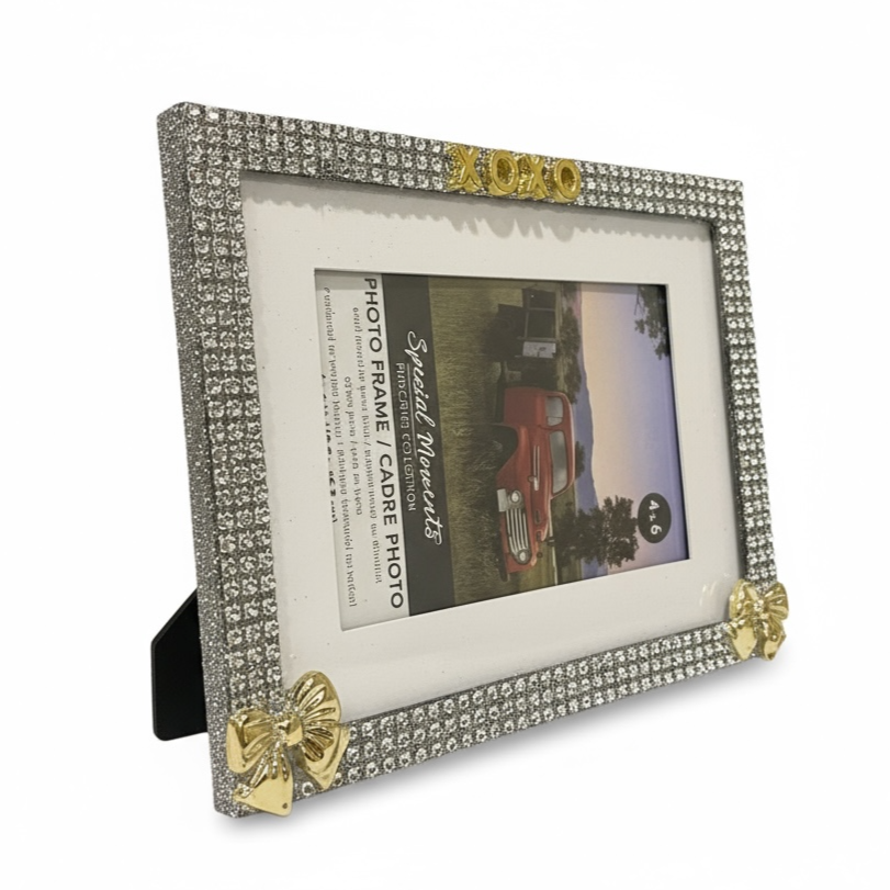  Photo Frames  Explore Collection →