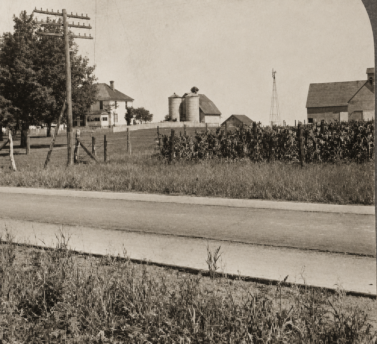Farm near Perry, Iowa 1920s