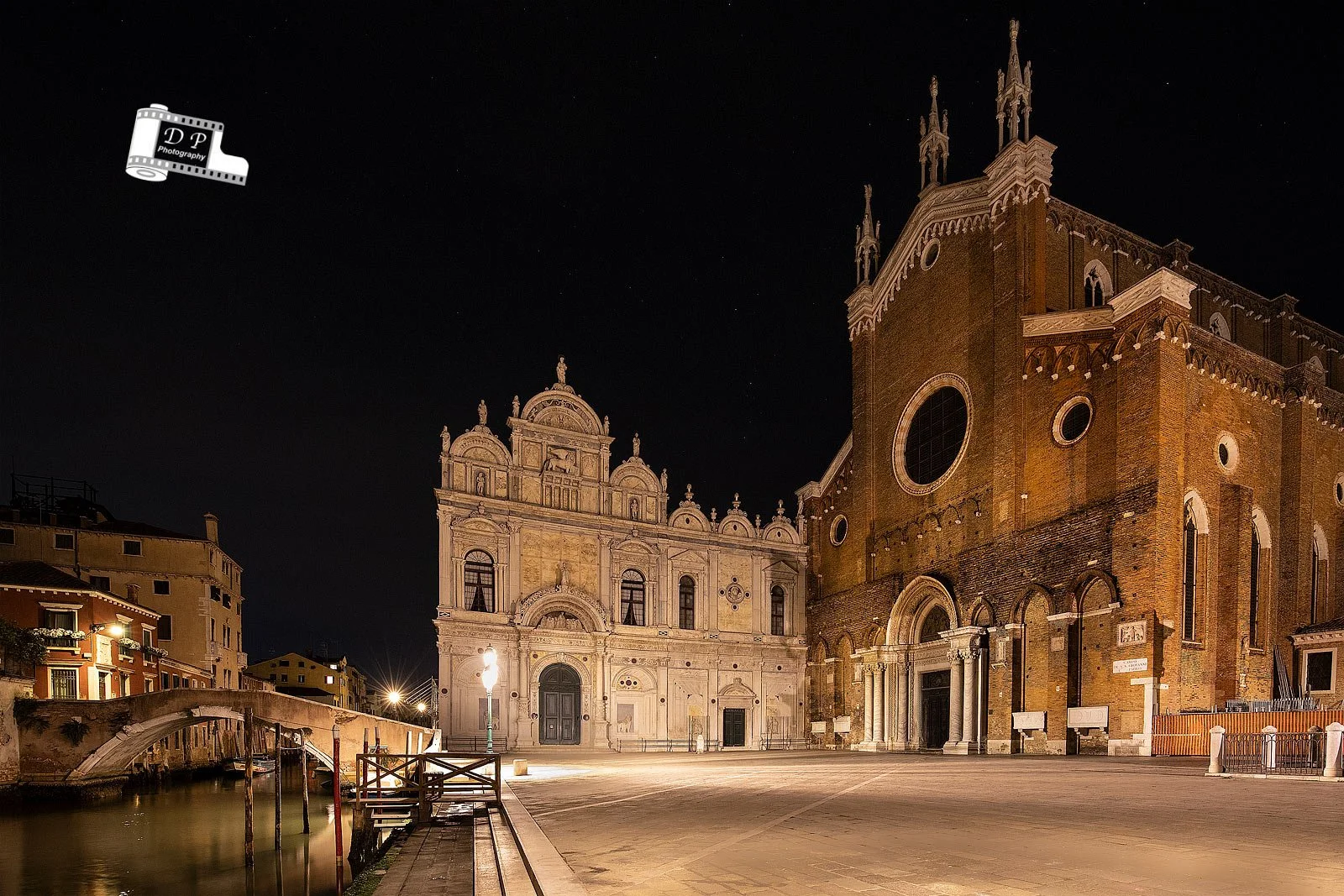 _DOM9580_w.jpg