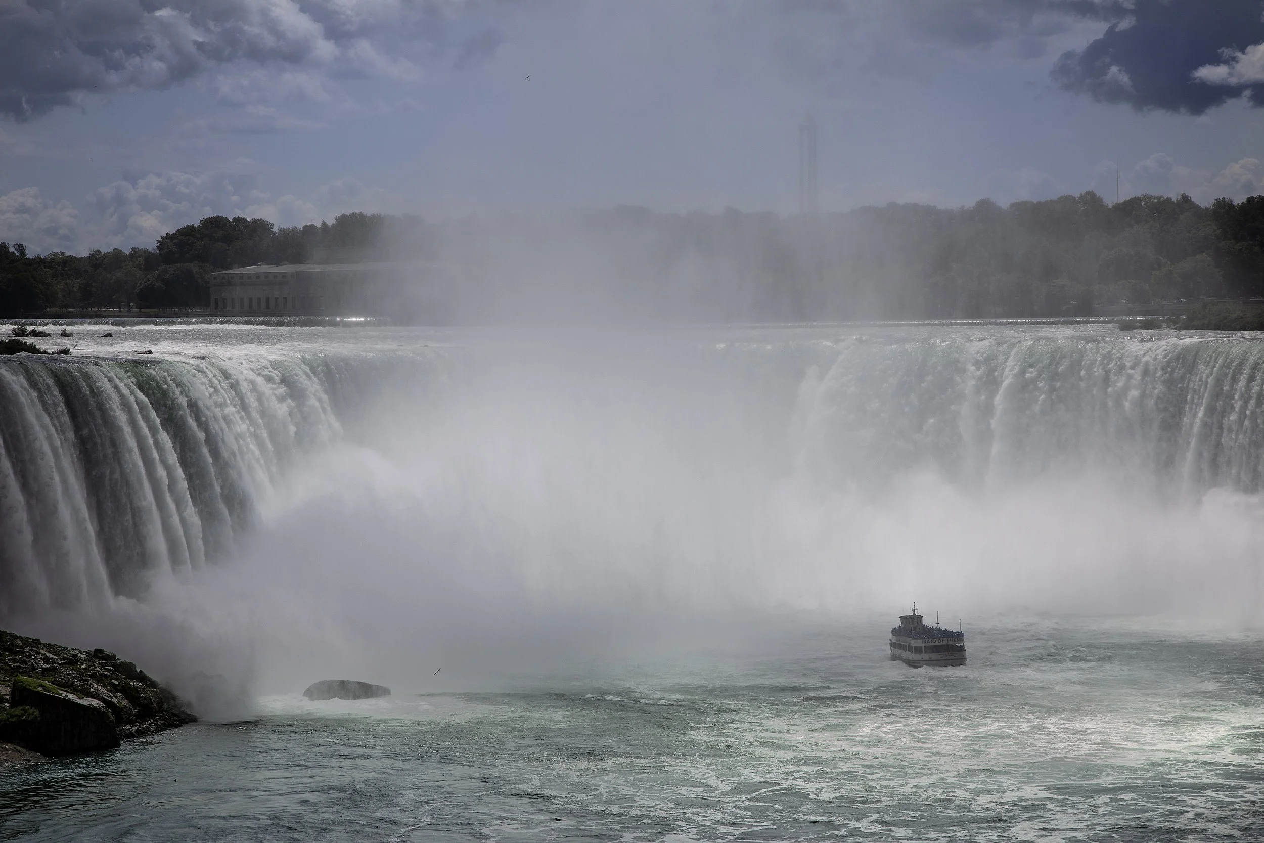 Niagara falls