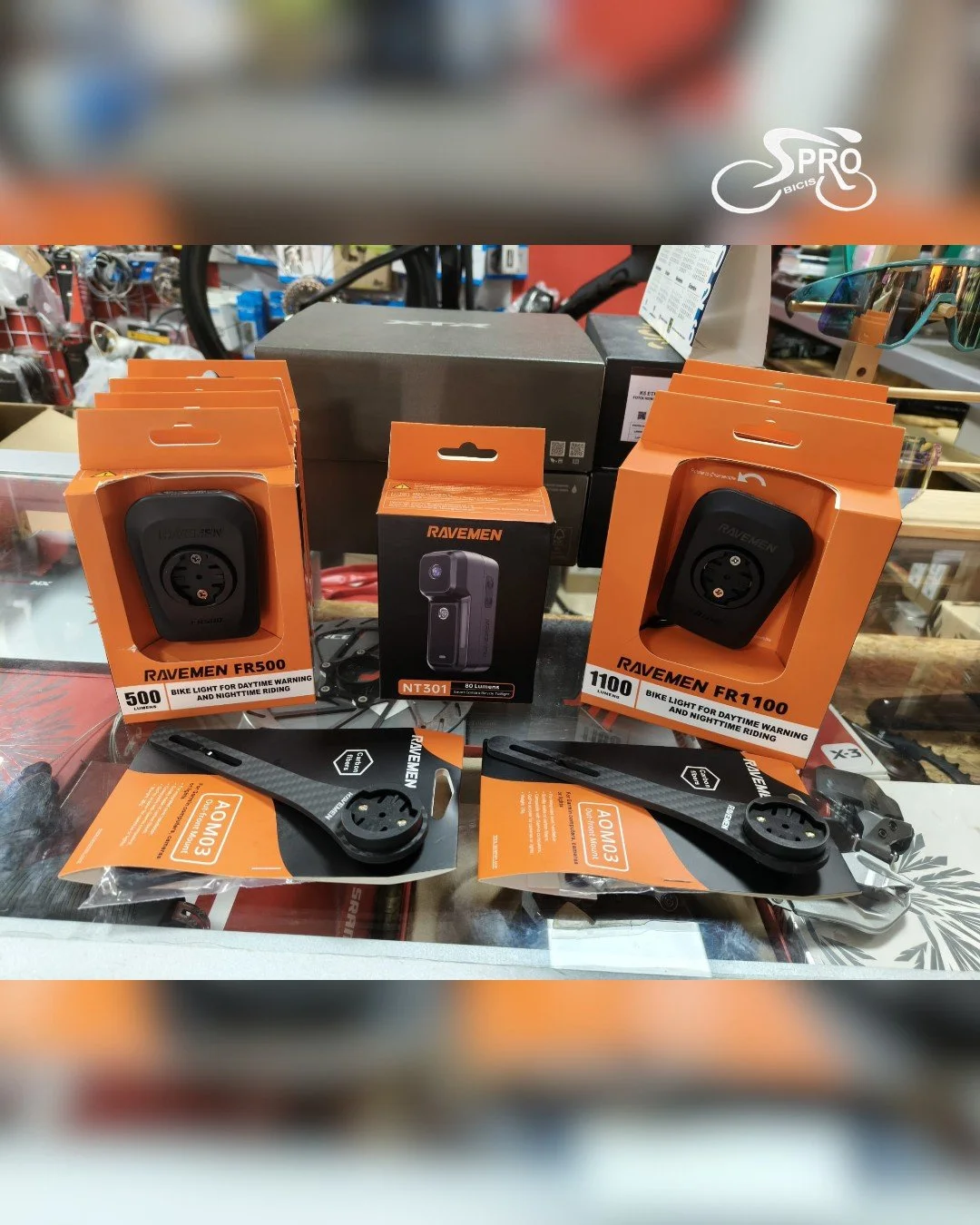 &iexcl;Consigue tus luces nuevas en Probicis SUR! 🚴💨

🔦 Luces Ravemen: 1100 l&uacute;menes y 500 l&uacute;menes
🎥 Luz trasera con c&aacute;mara
💻 Soporte de carbono para ciclocomputador

Cont&aacute;ctanos al 📱 669 31 09 04 y vis&iacute;tanos e