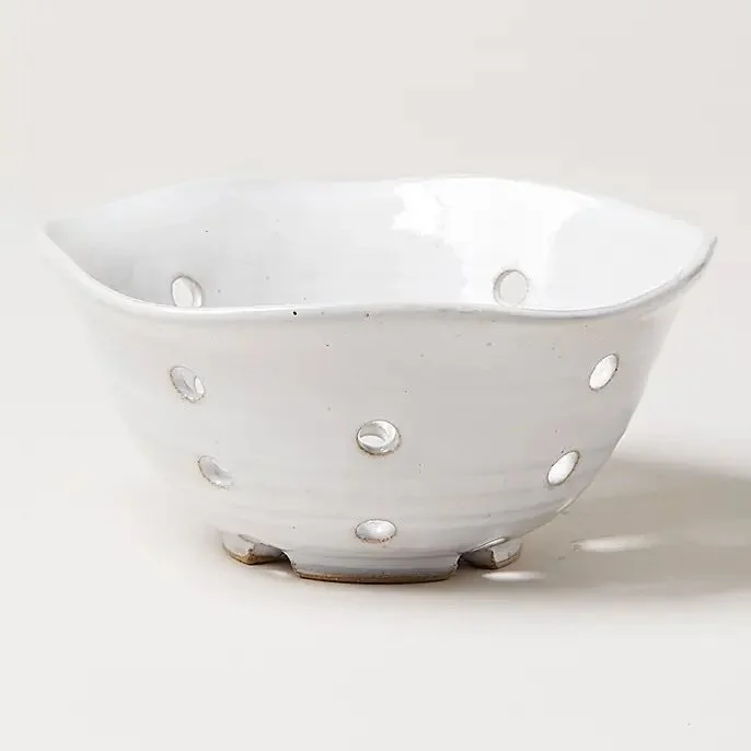 Farmhouse Pottery Windrow Berry Bowl