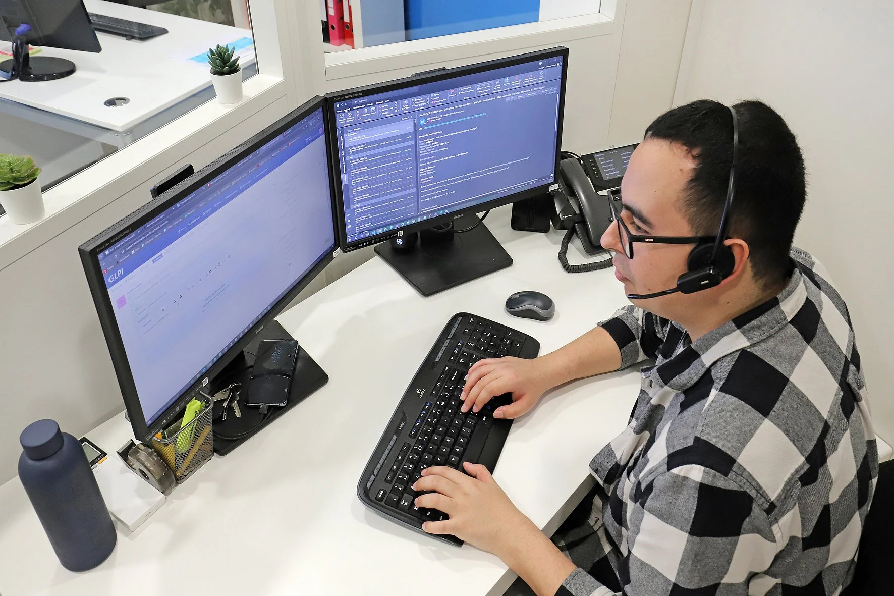 Reportage photographique dans une entreprise d'informatique à Francheville