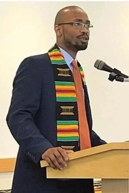 Jamal Fox speaking during his early leadership journey in Oregon