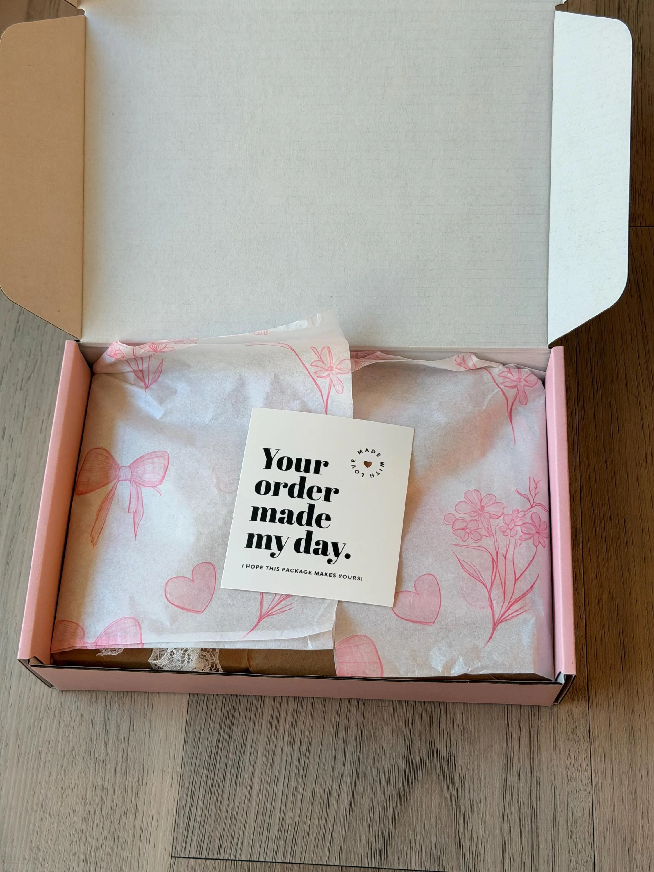 https://i.etsystatic.com/67750850/r/il/c68225/8445105672/il_fullxfull.8445105672_ftra.jpg