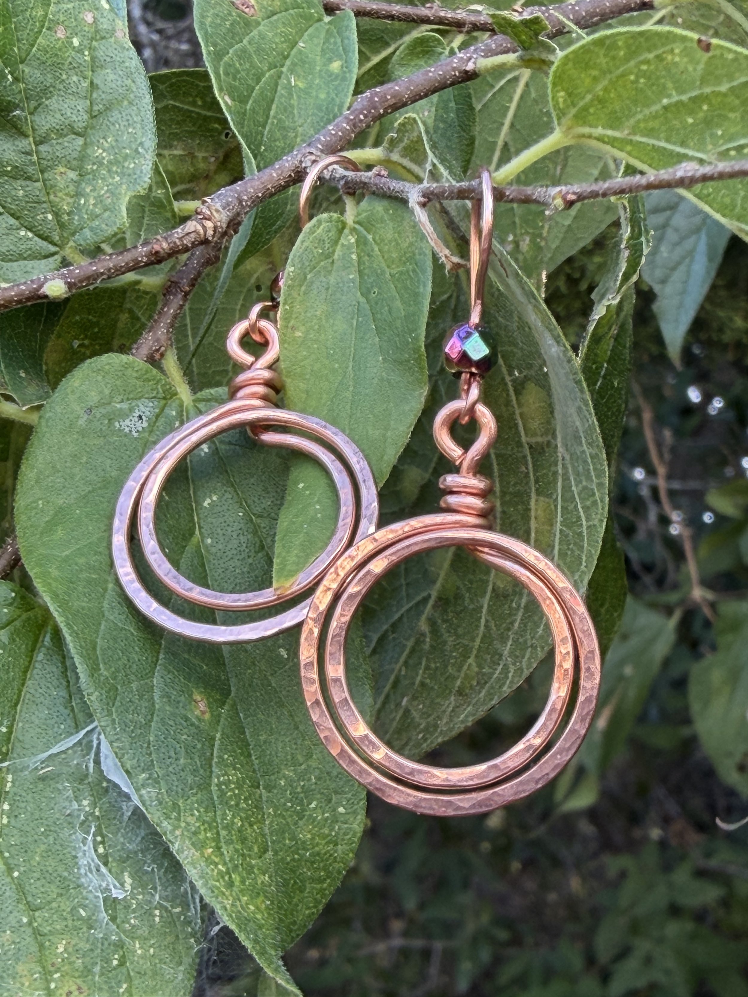 Rainbow Ripple — Hammered Copper Loop Earrings with Hematite