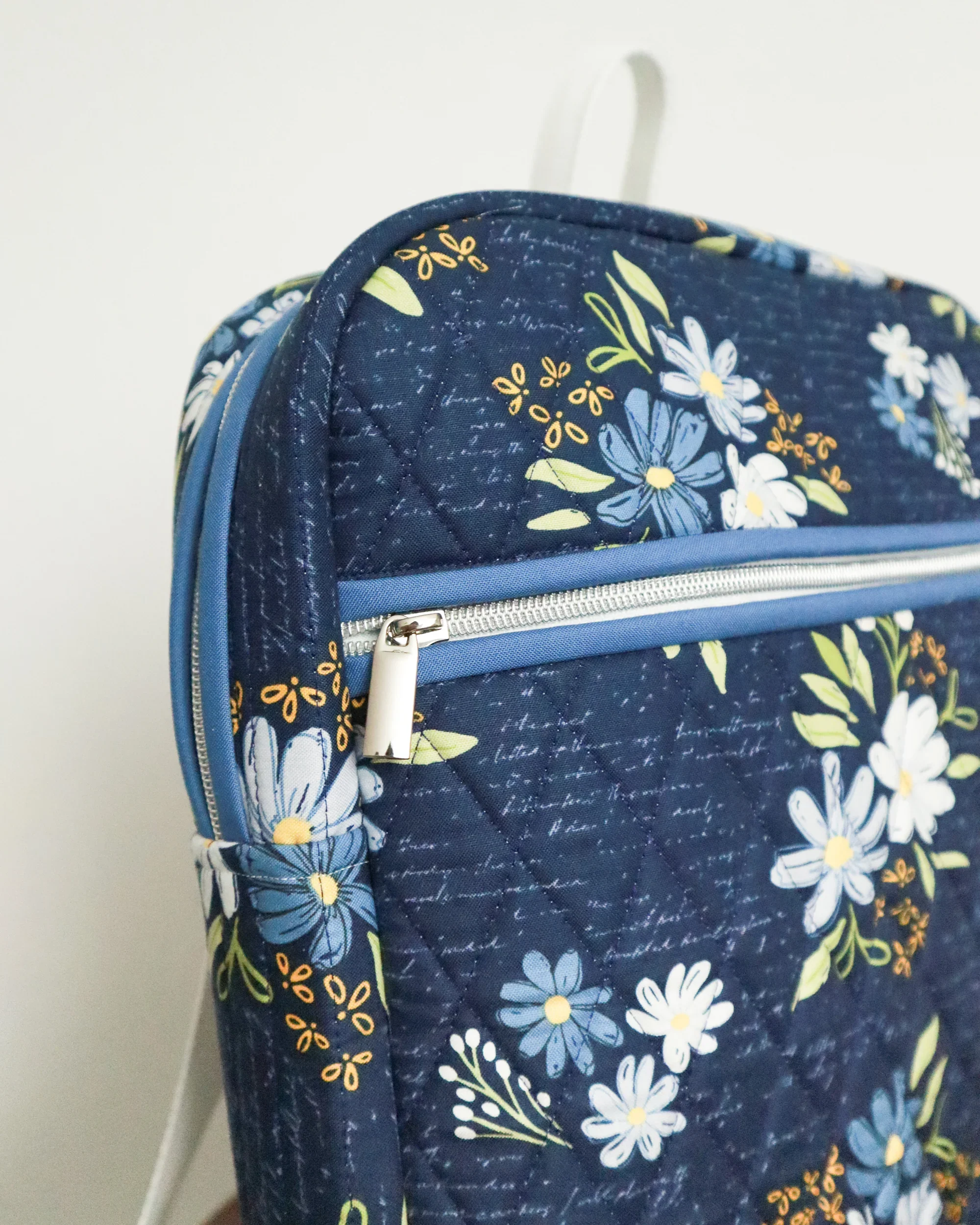 phoenix-navy-floral-03.webp