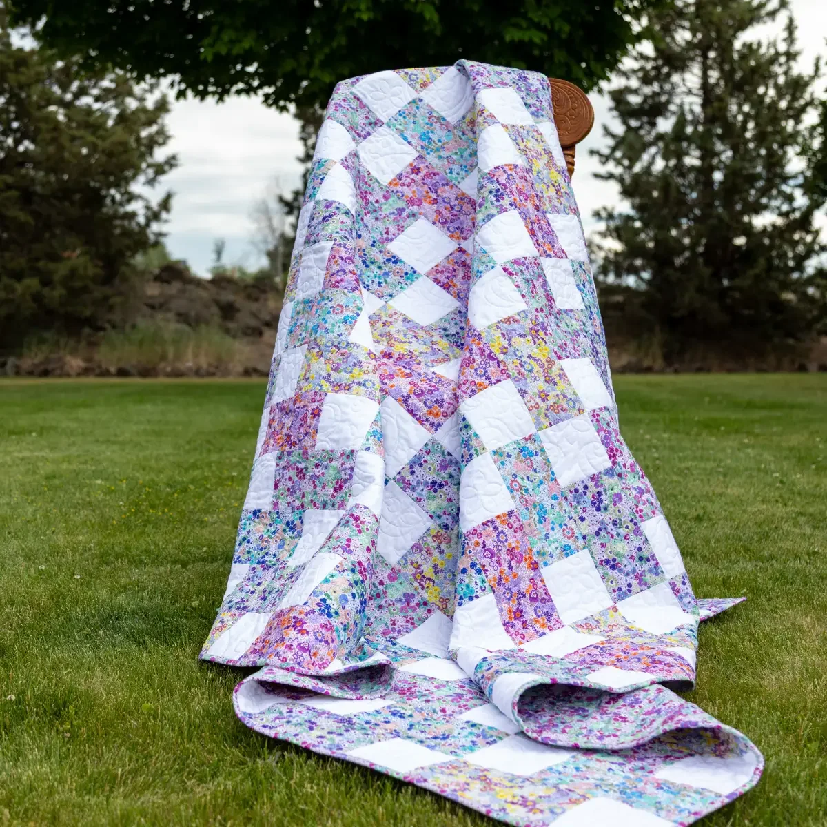 FLORAL PATCHWORK QUILTING KIT