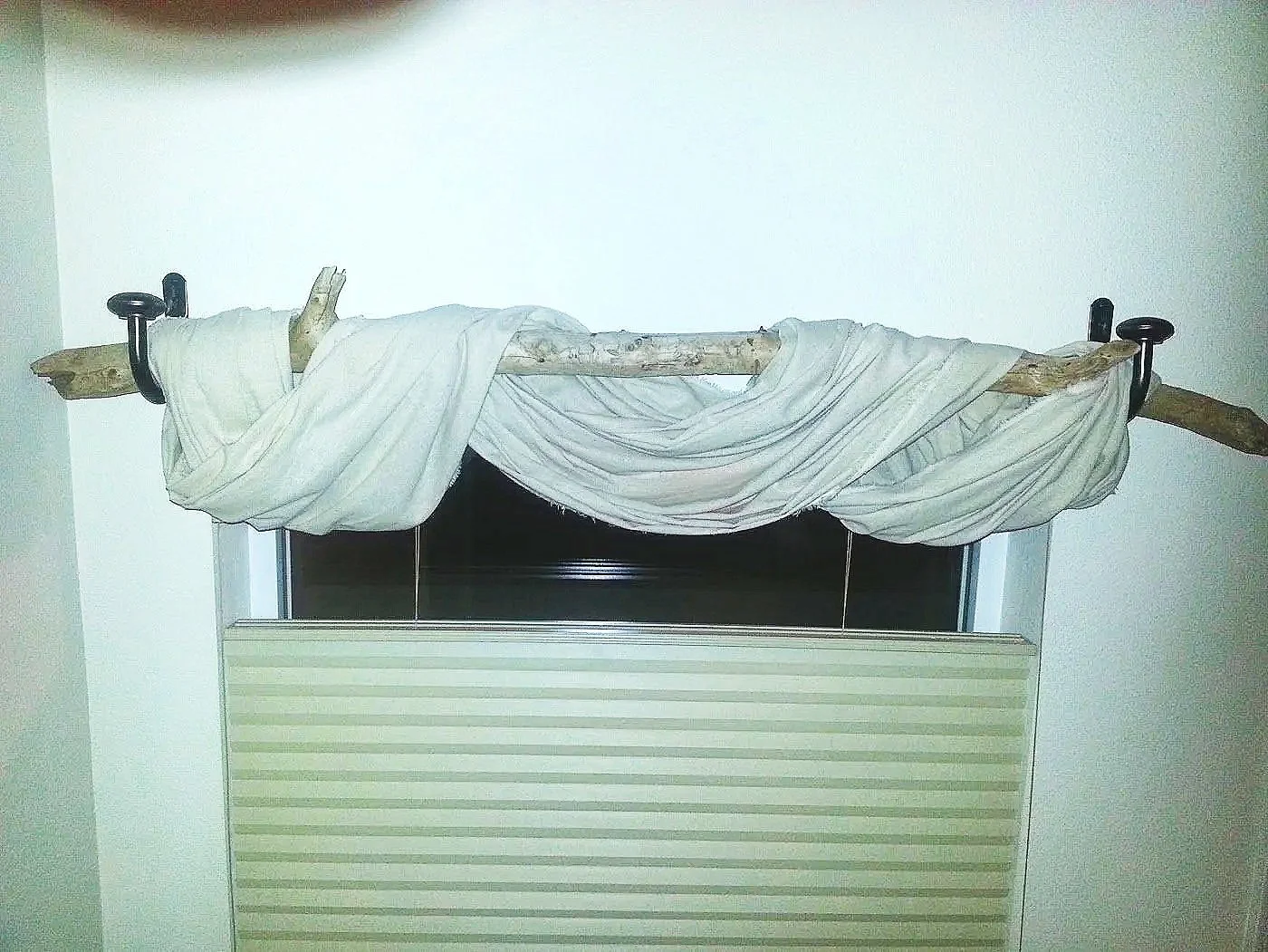 debbie+row+house+window.jpg