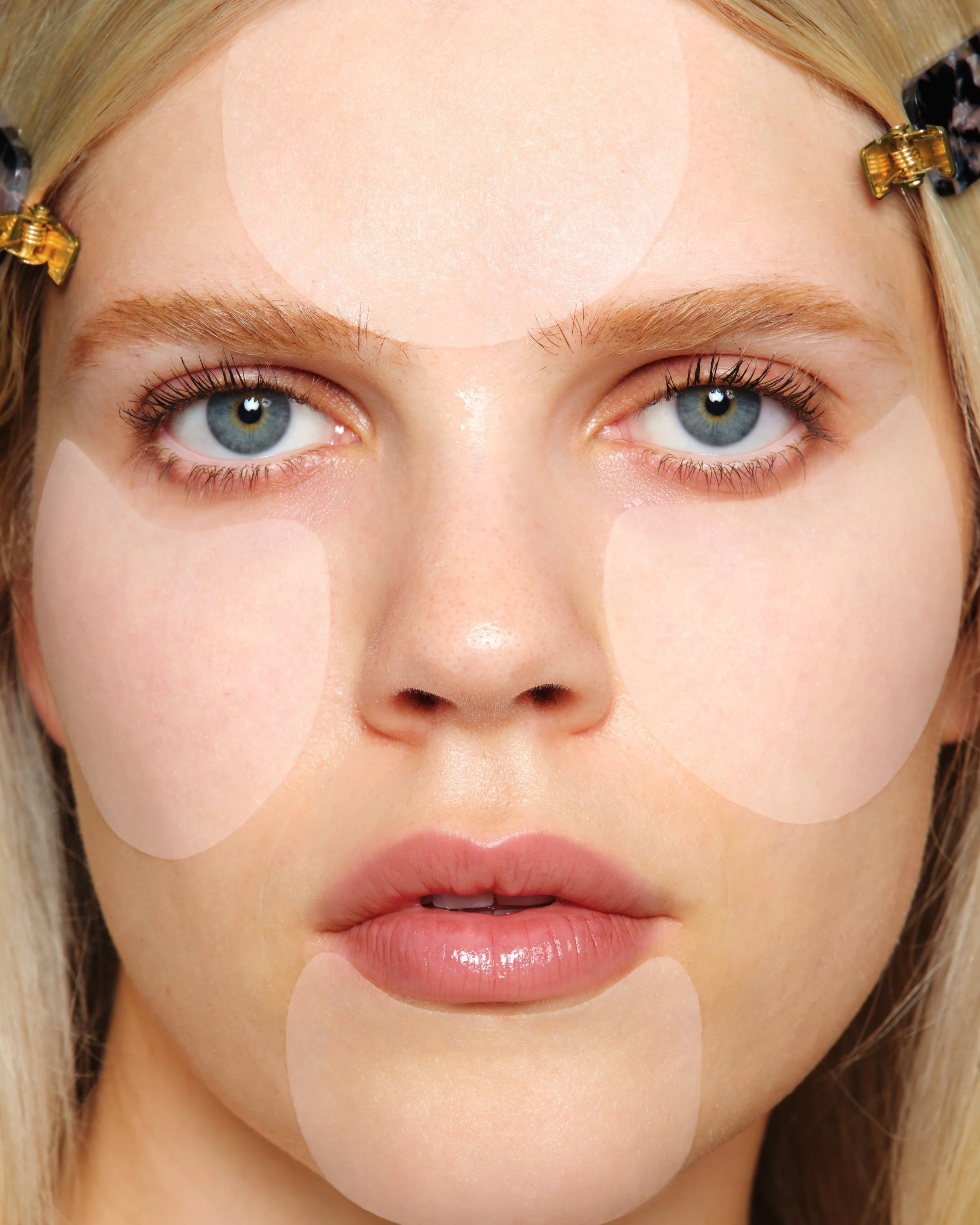 S06_LE_Beauty6797_R5-2_4X5.jpg