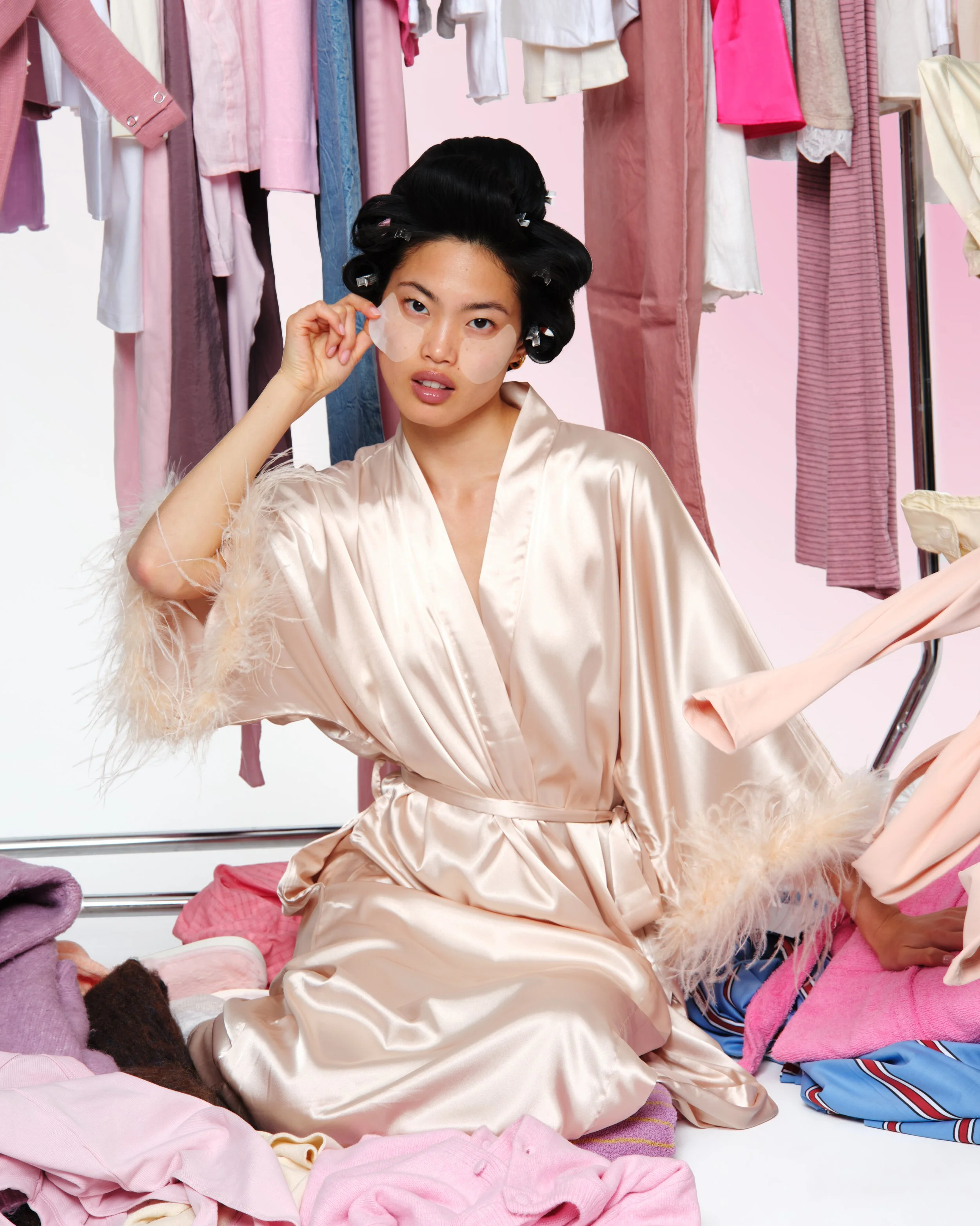 S07_Brie_Wardrobe_6921_R5-2_4X5.jpg