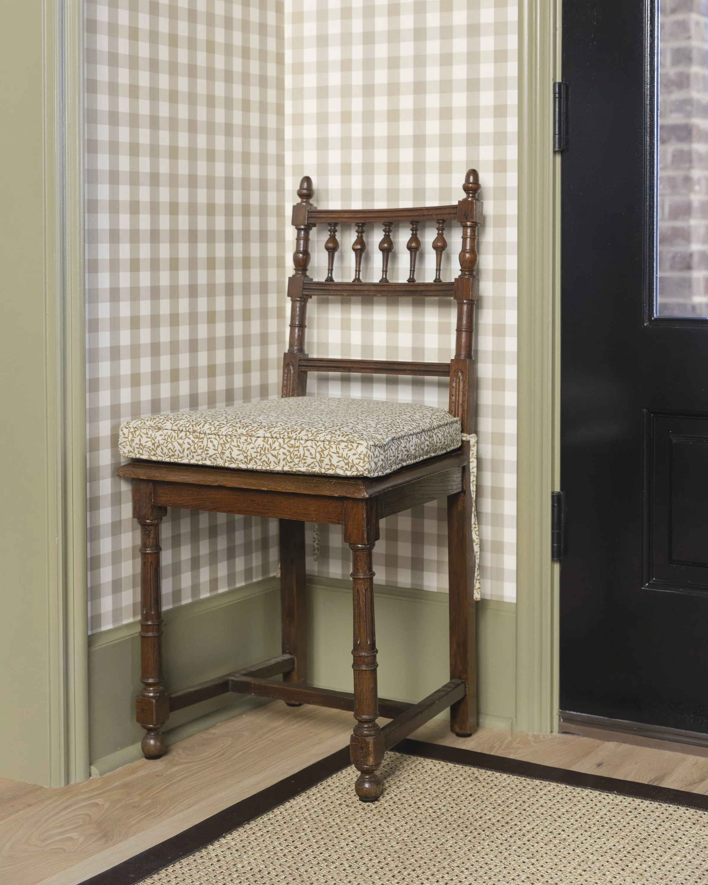 edwardsinteriorsooltewahgirlsatflourish-19.jpg