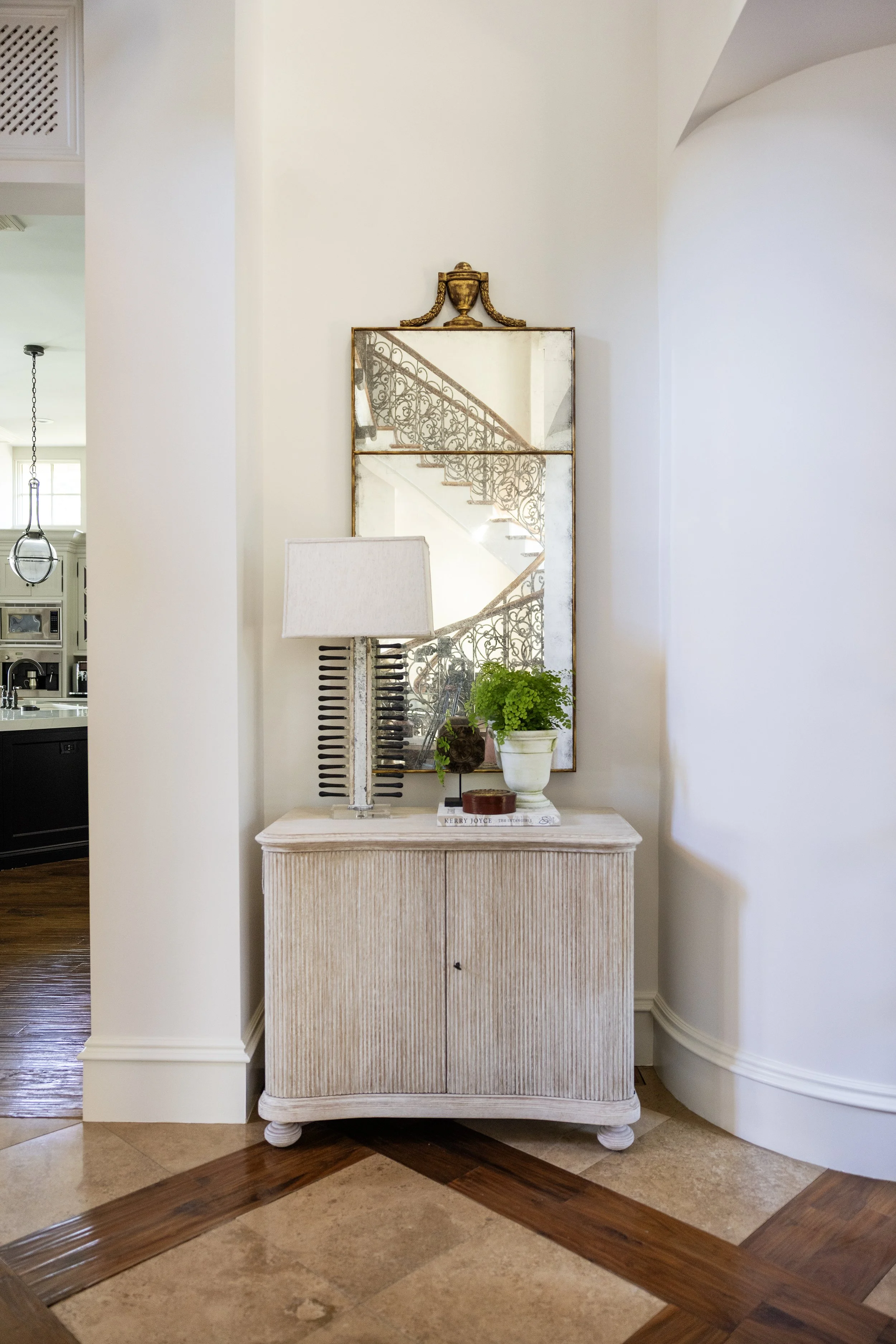 190mirror0962.jpg