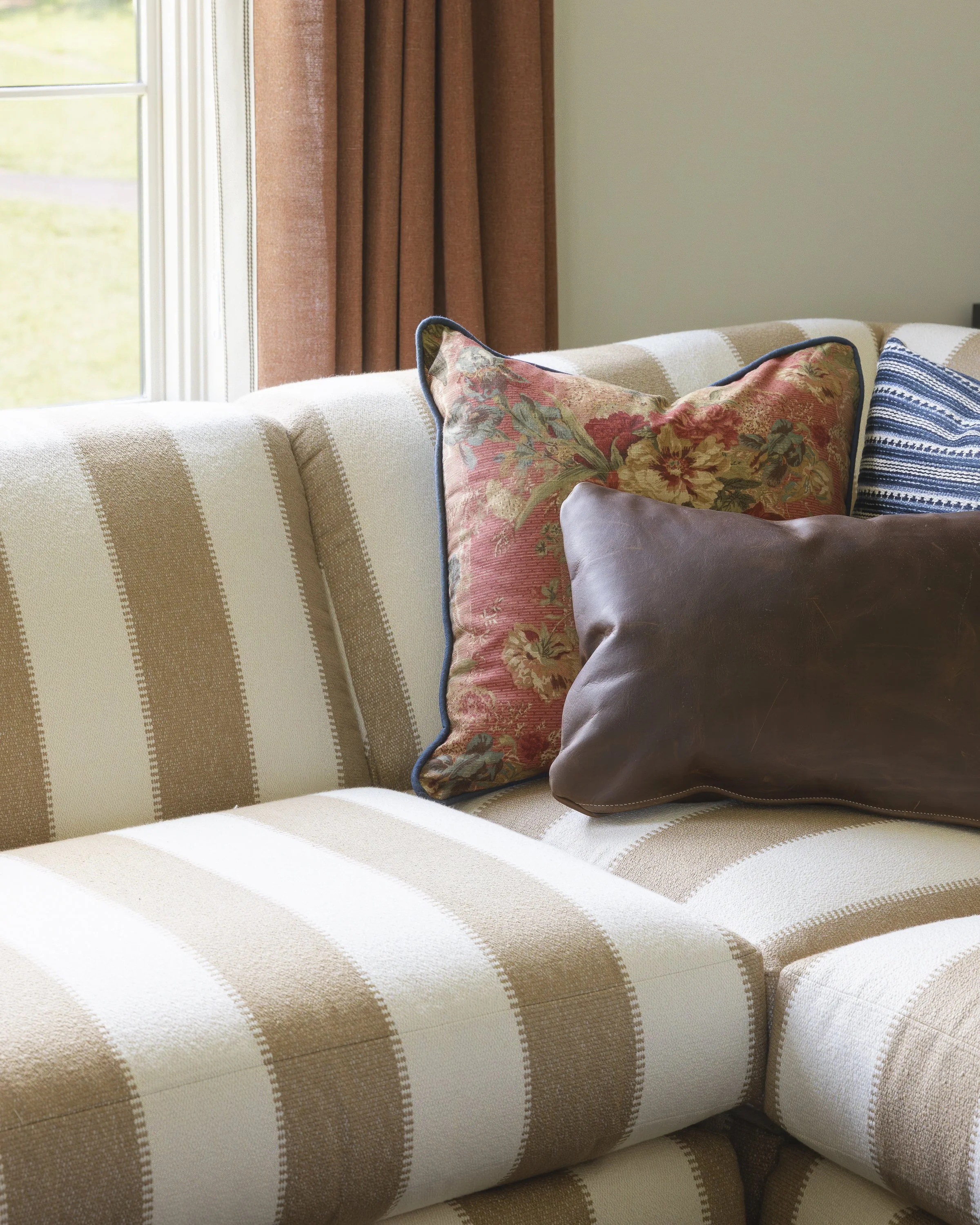 edwardsinteriorsooltewahgirlsatflourish-90.jpg