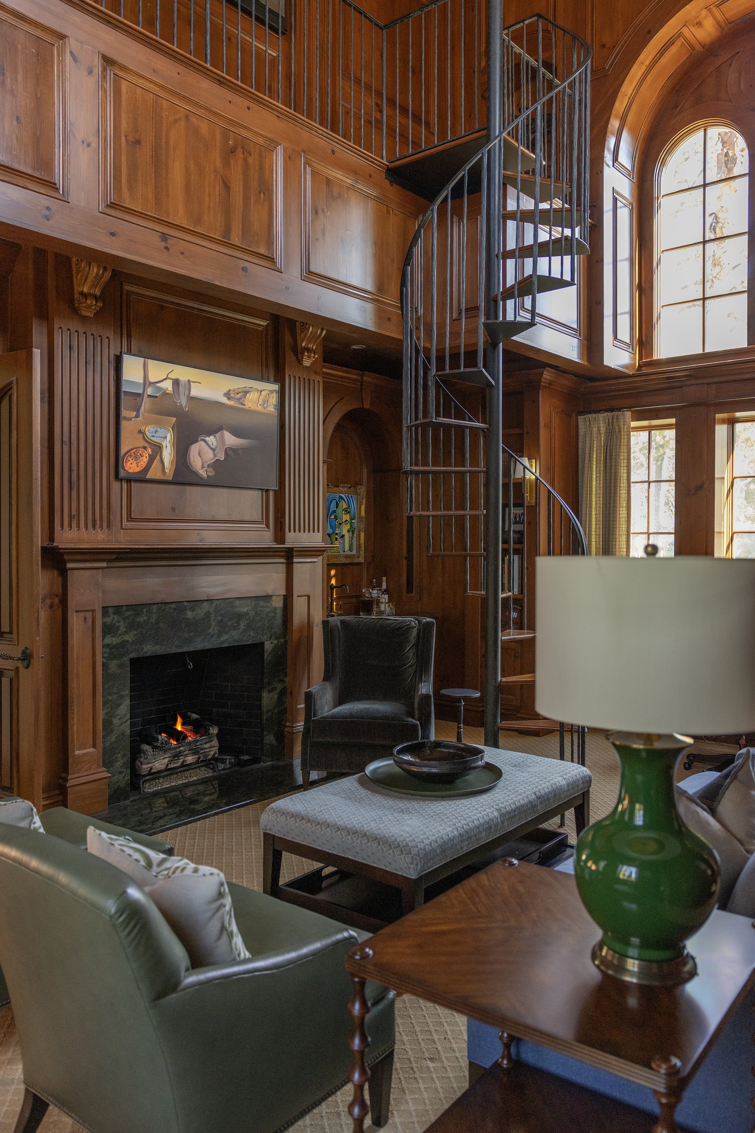 FireplacewithFIRE1072.jpg