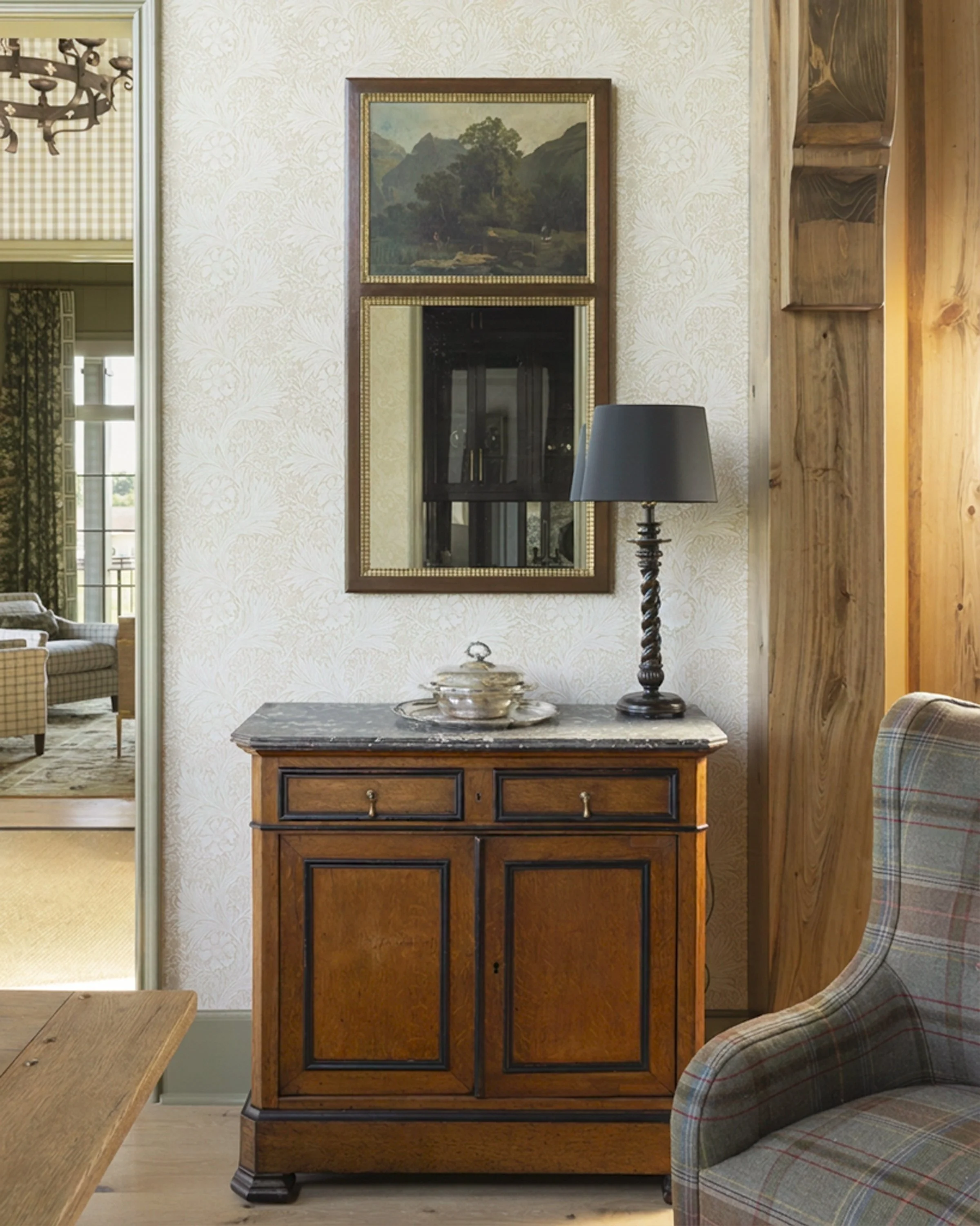 edwardsinteriorsooltewahgirlsatflourish-26.jpg