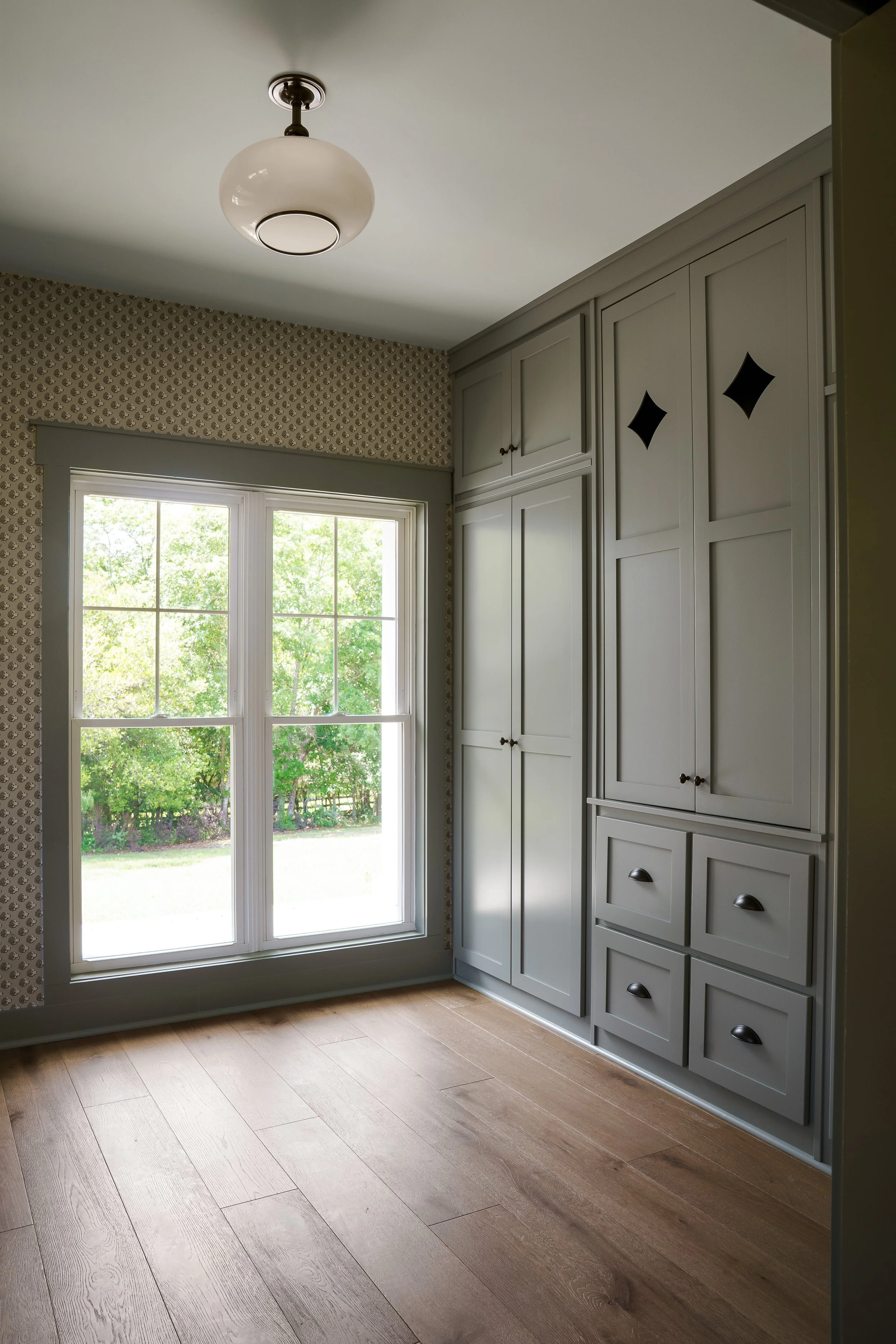©MeghannPadgett_Implement_EdwardsInteriors_HighRes-14.jpg