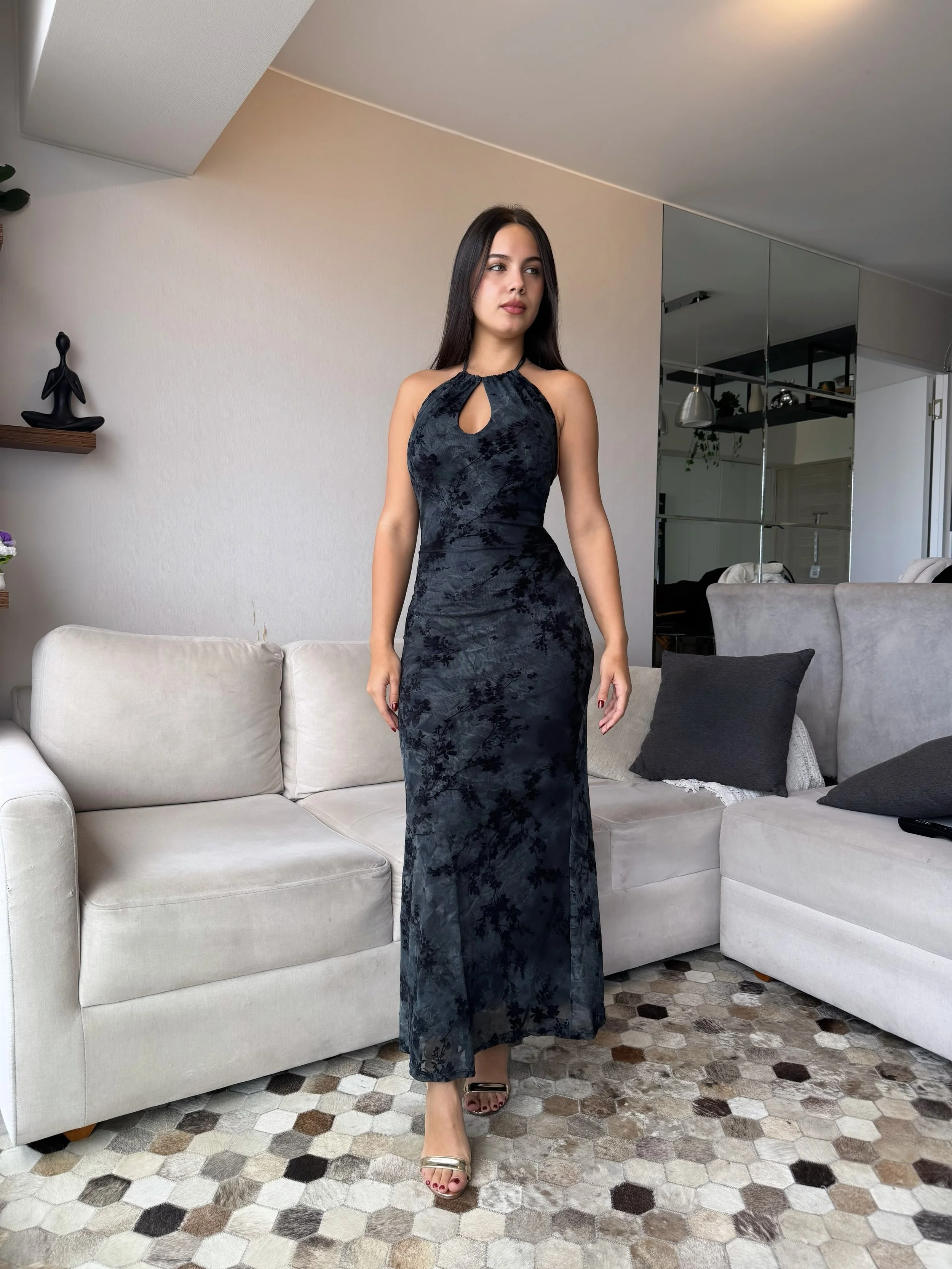 VESTIDO CHRIS✨
Disponible en 6 colores 🛍️
#Gamarra #RopaMayorista #Vestidos #GaleriaSantaLucia #GaleriaLosFabricantes