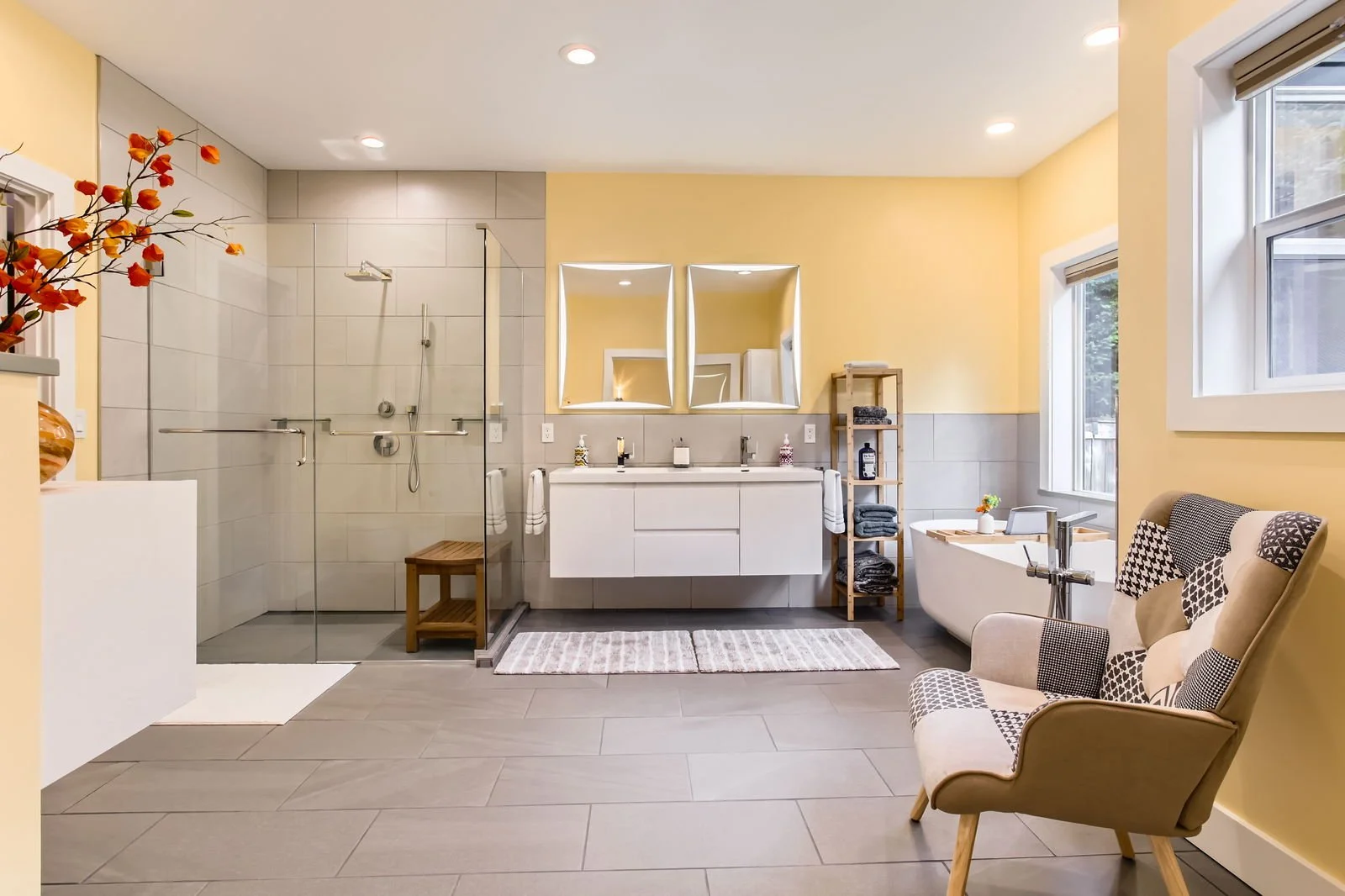 Primary Bathroom at 15575 SW Brighton Ct in Beaverton, Oregon