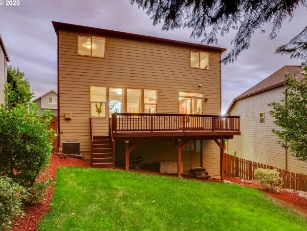 Exterior deck of 13758 SW 158th Ter in Tigard, Oregon