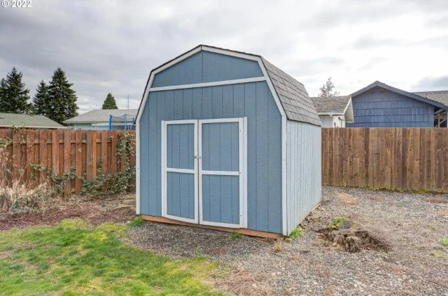 Backyard shed at 220 SE 197th Ave in Portland, Oregon