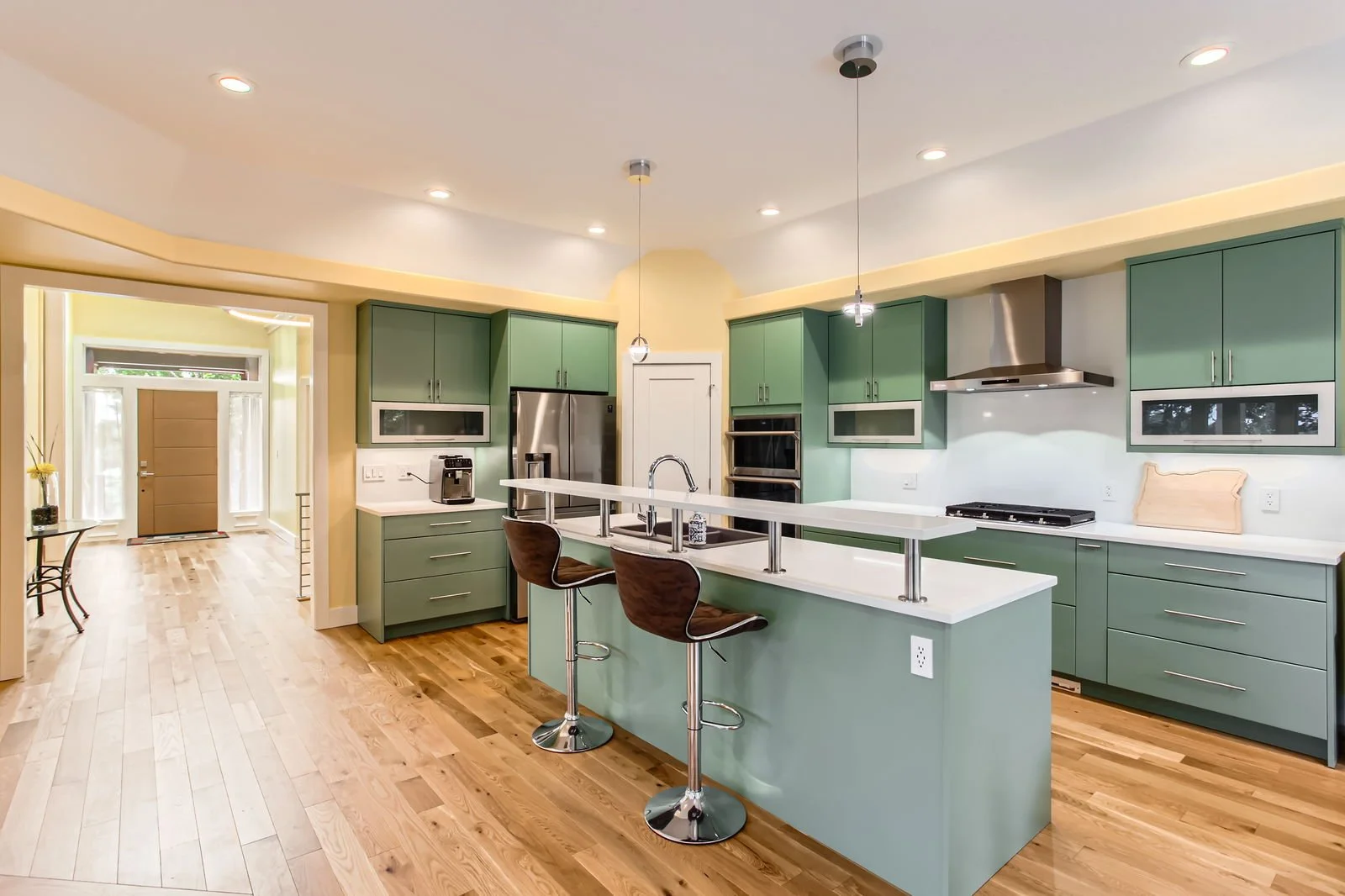 Kitchen at 15575 SW Brighton Ct in Beaverton, Oregon