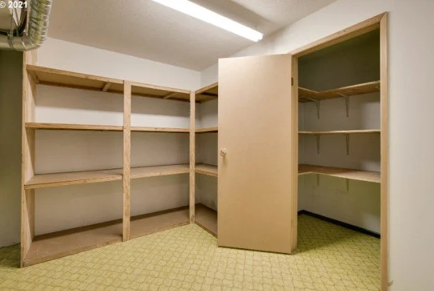 Storage room at 1481 NE Lincoln St in Hillsboro, Oregon