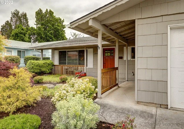 Front exterior of 15640 SW Royalty Pkwy in King City, Oregon