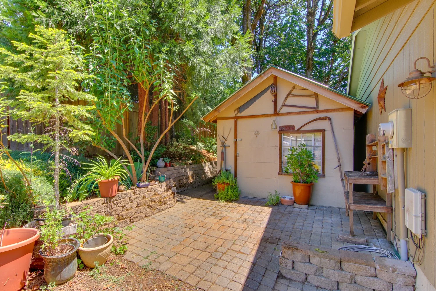 Backyard shed at 307 Tasman Pl in Philomath, Oregon