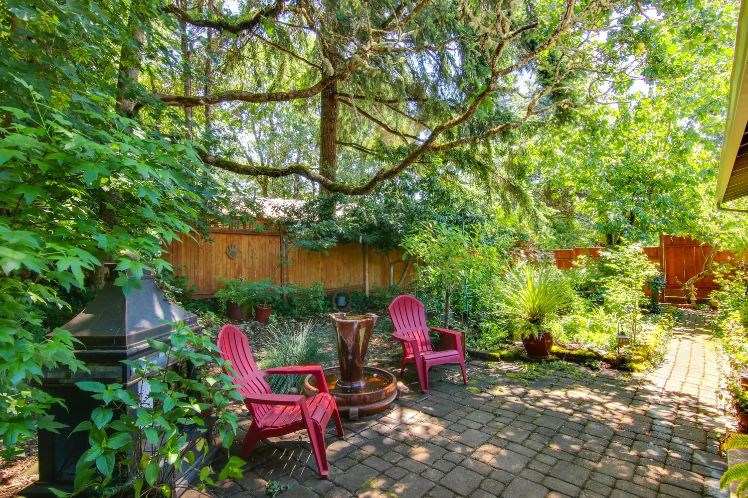 Backyard at 307 Tasman Pl in Philomath, Oregon