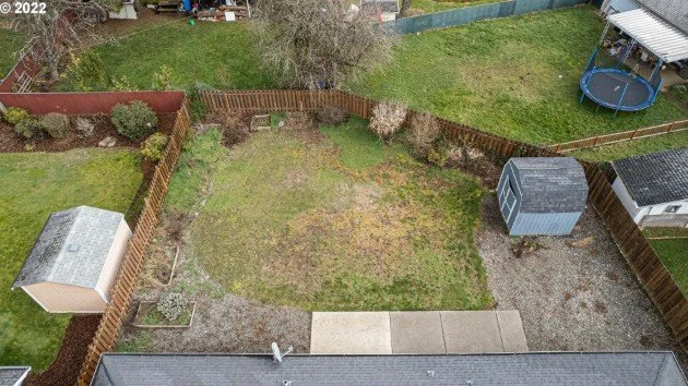 Backyard drone view at 220 SE 197th Ave in Portland, Oregon